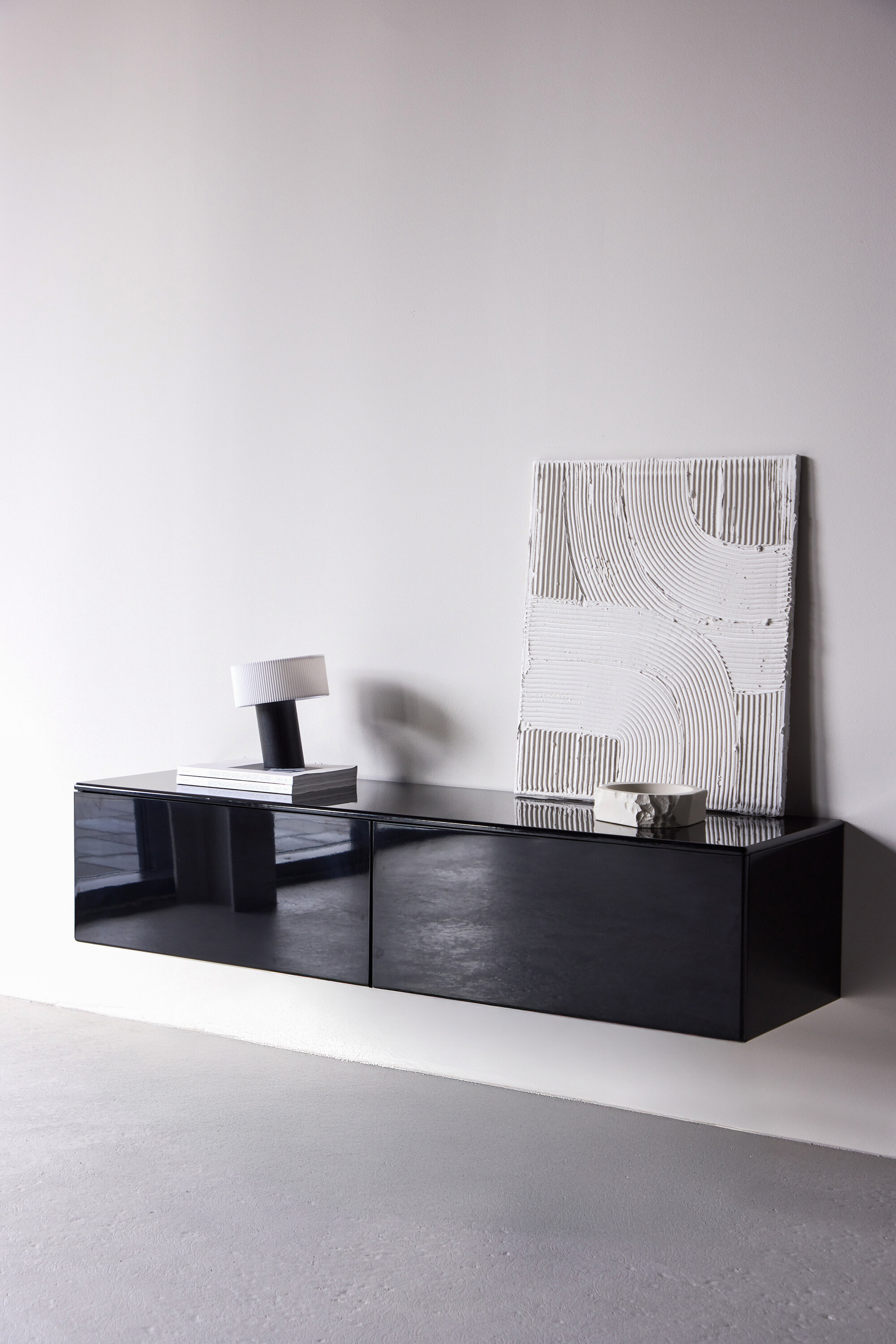 deLOHN Fristad TV-szekrény