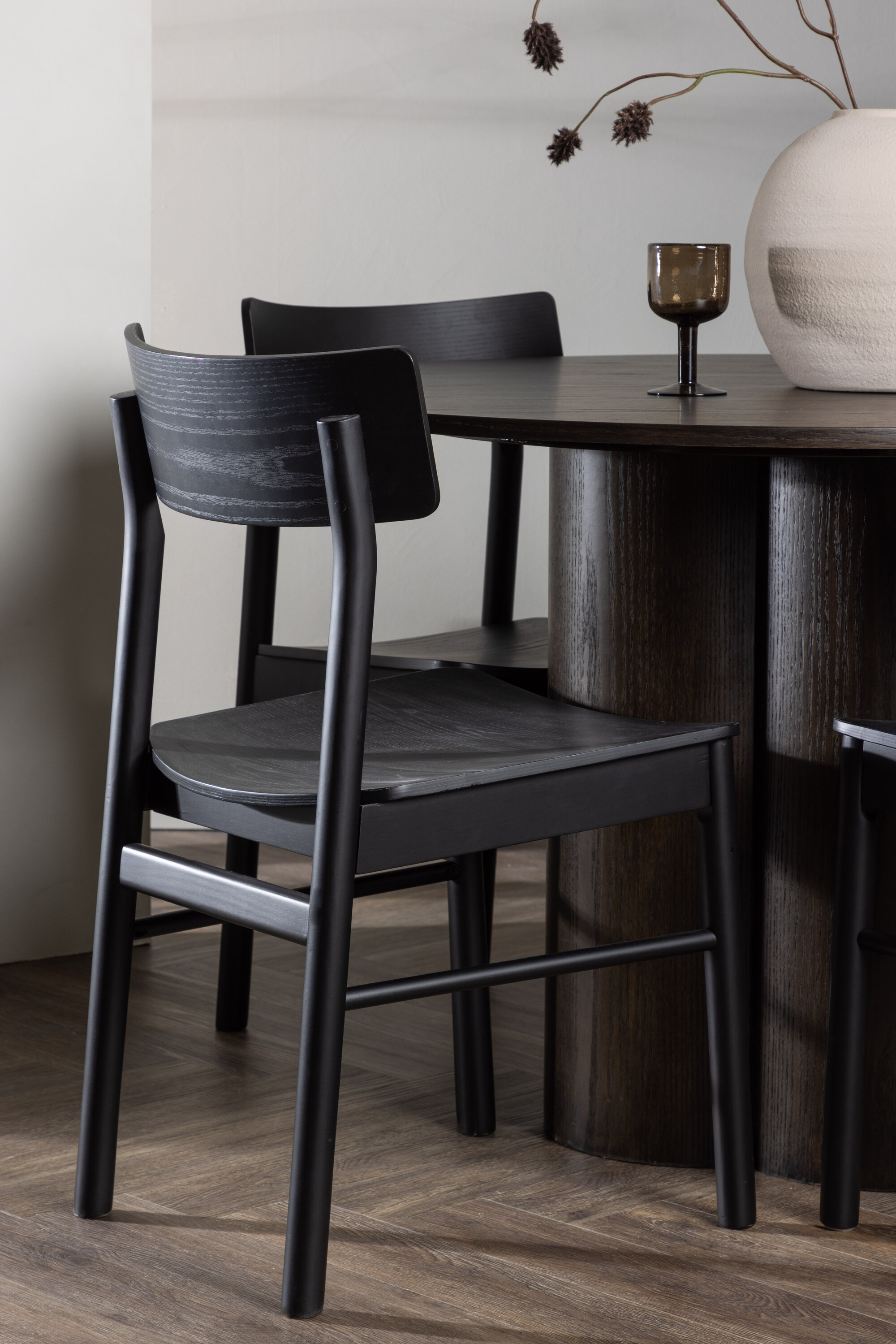 deLOHN Olivia, Montros Kör alakú étkezőgarnitúra