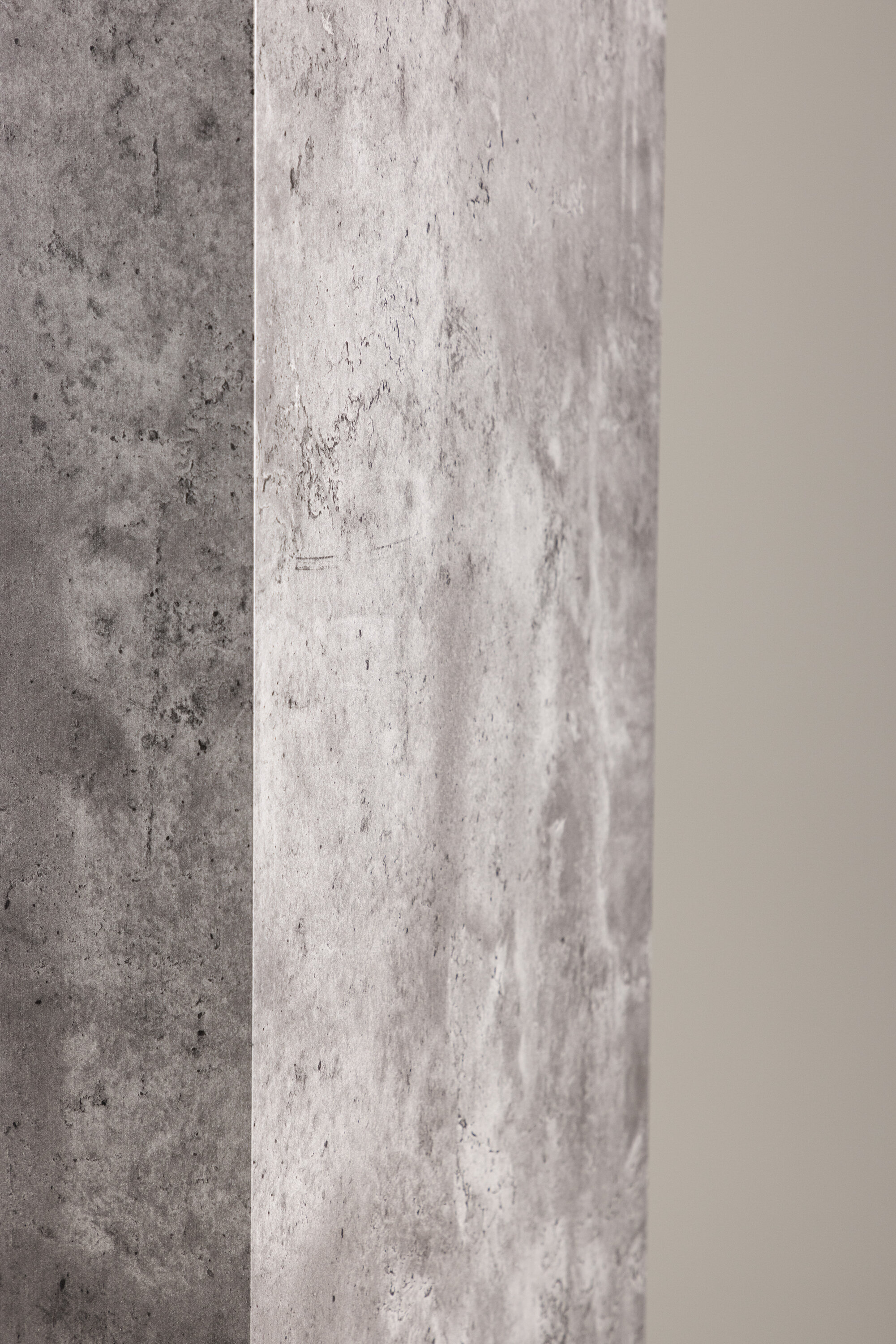 deLOHN Ramsvik Kisasztal