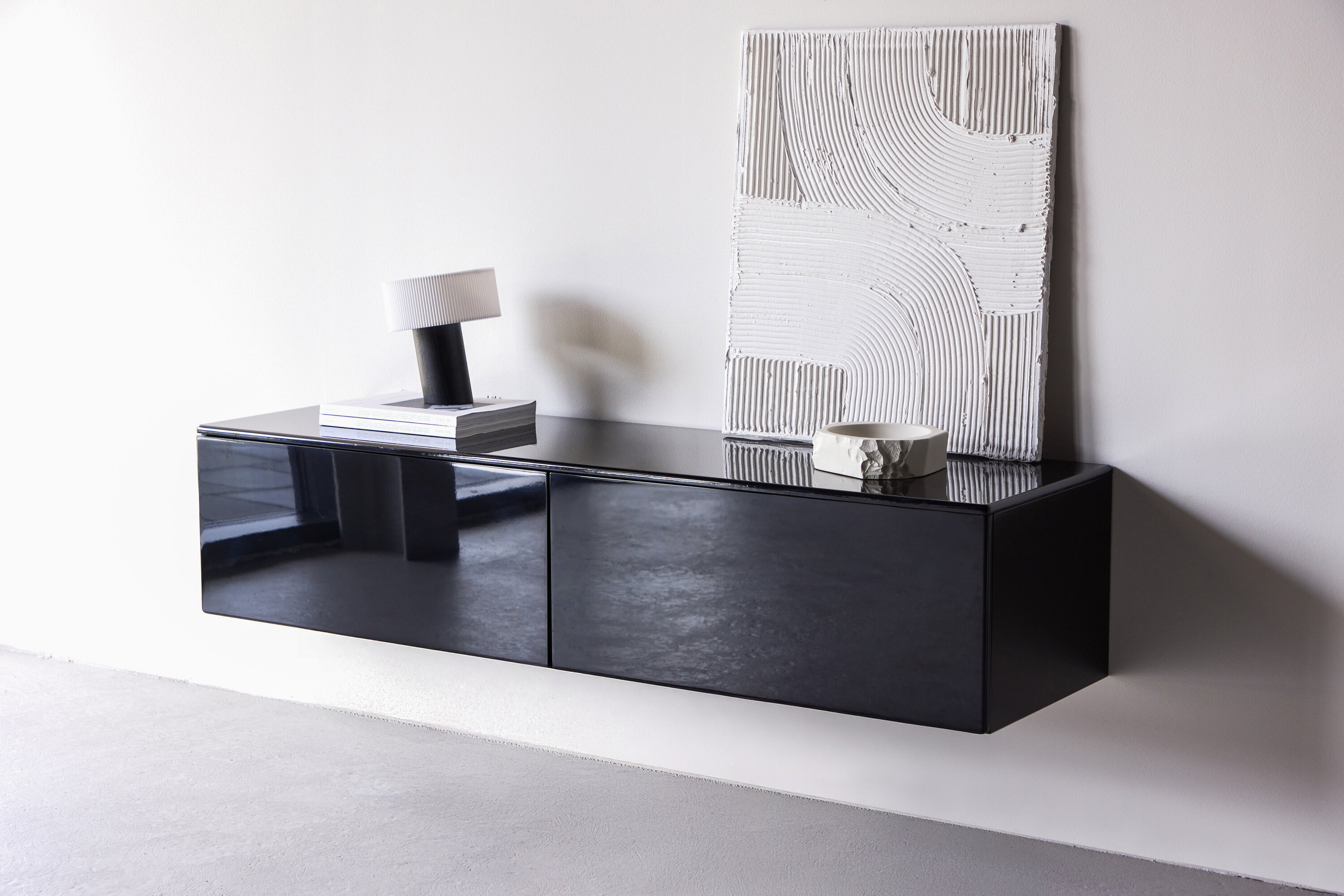 deLOHN Fristad TV-szekrény