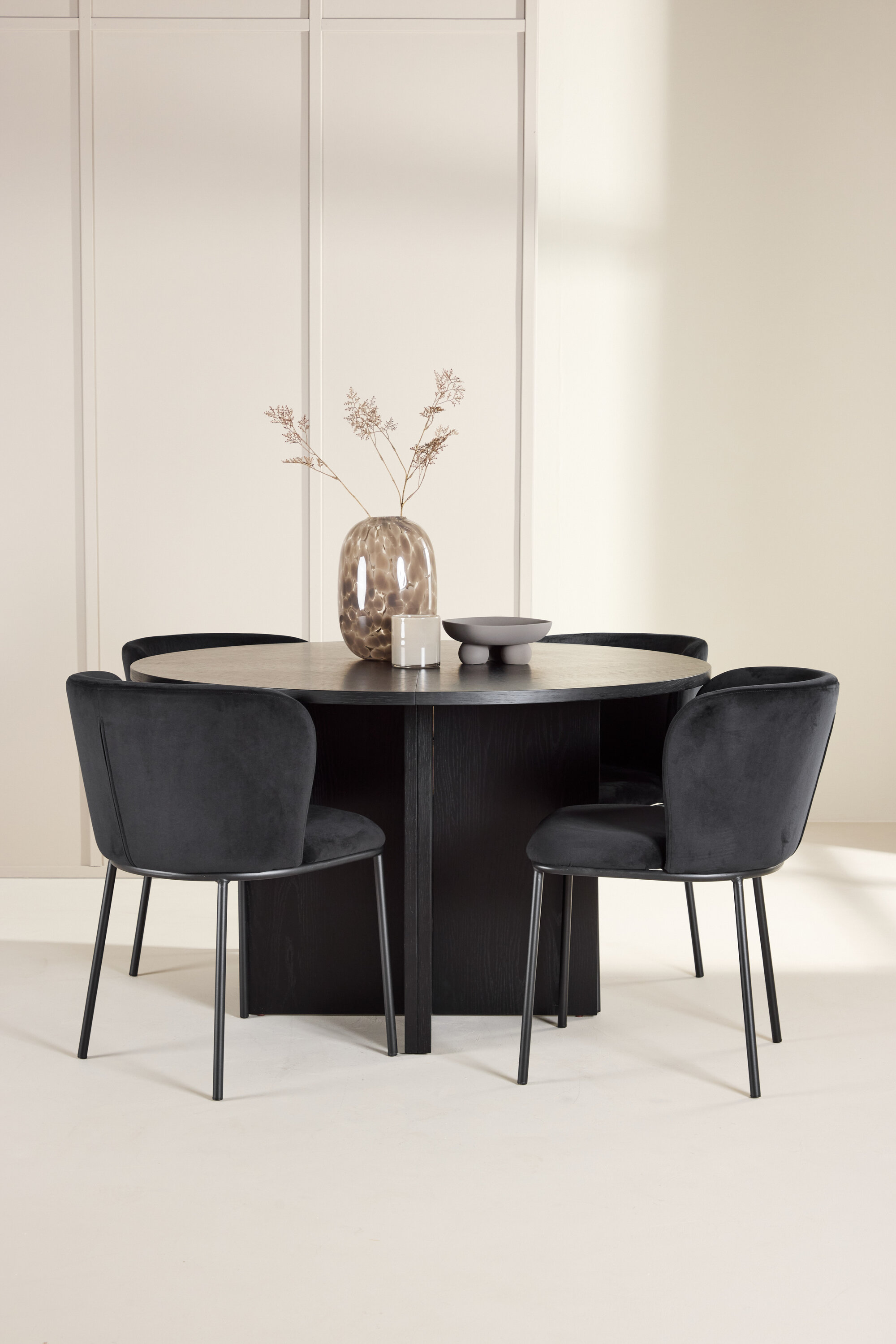 deLOHN Strada, Edina Ovális étkezőgarnitúra