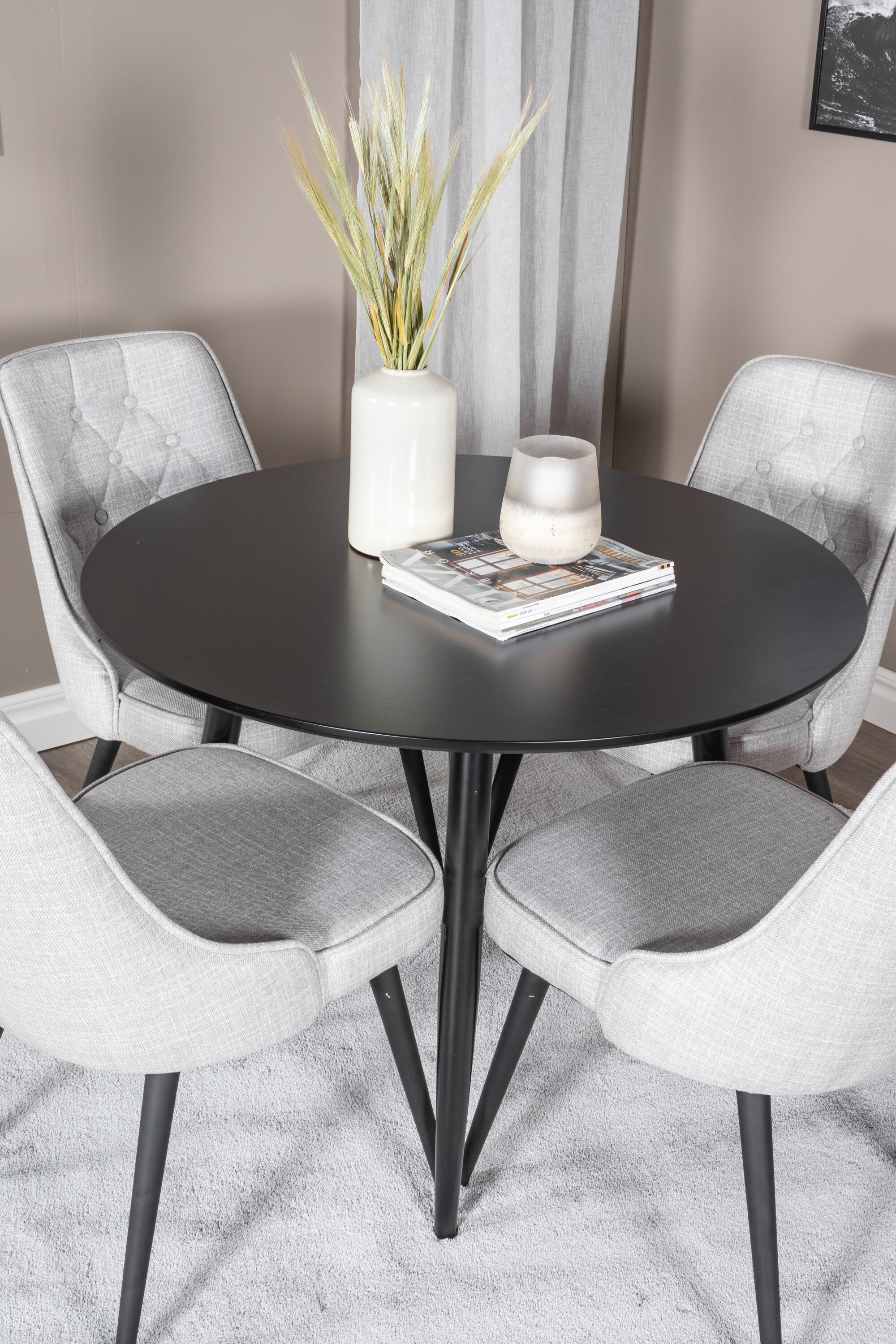 deLOHN Velvet Deluxe, Plaza Kör alakú étkezőgarnitúra