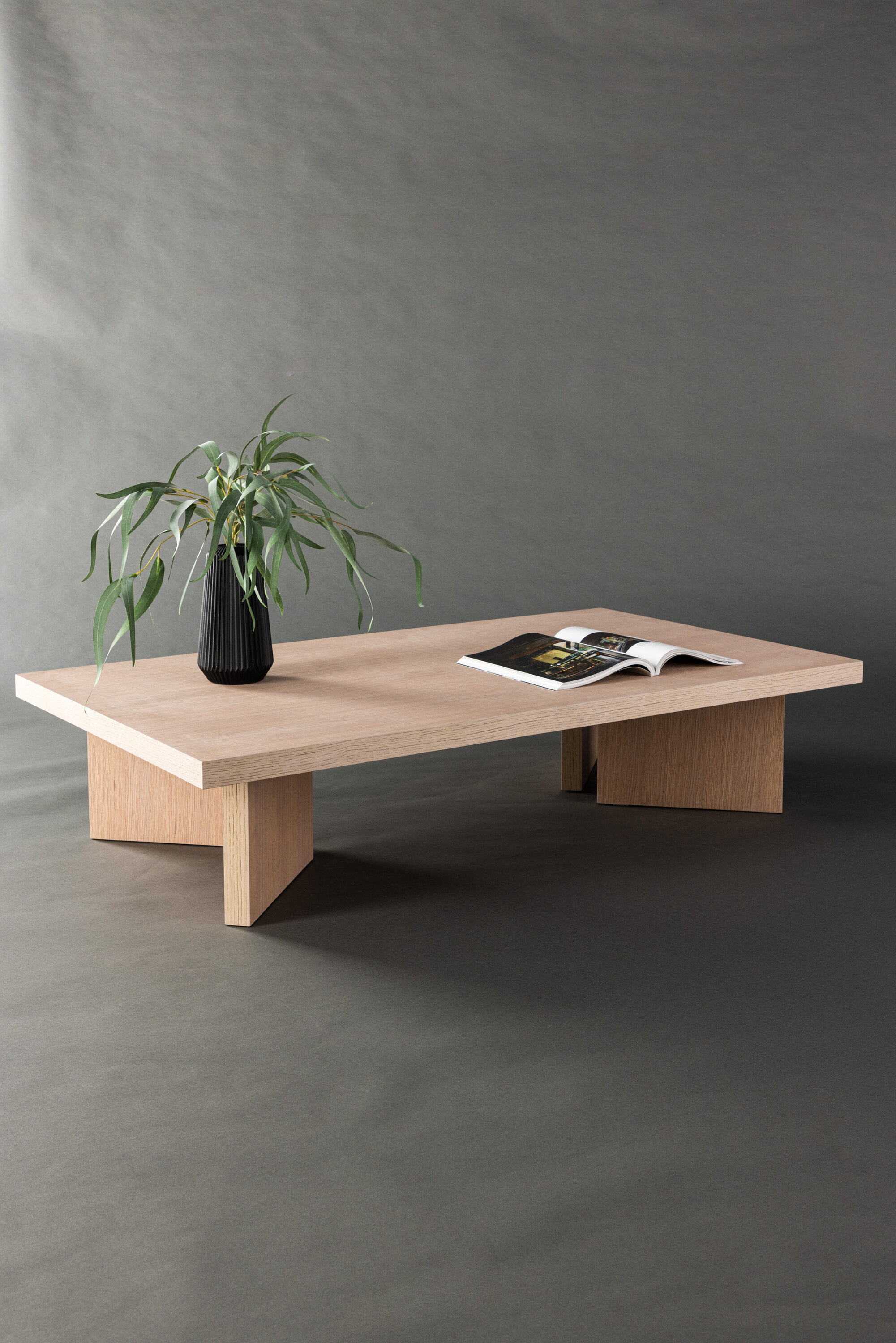 deLOHN Bassholmen Dohányzóasztal