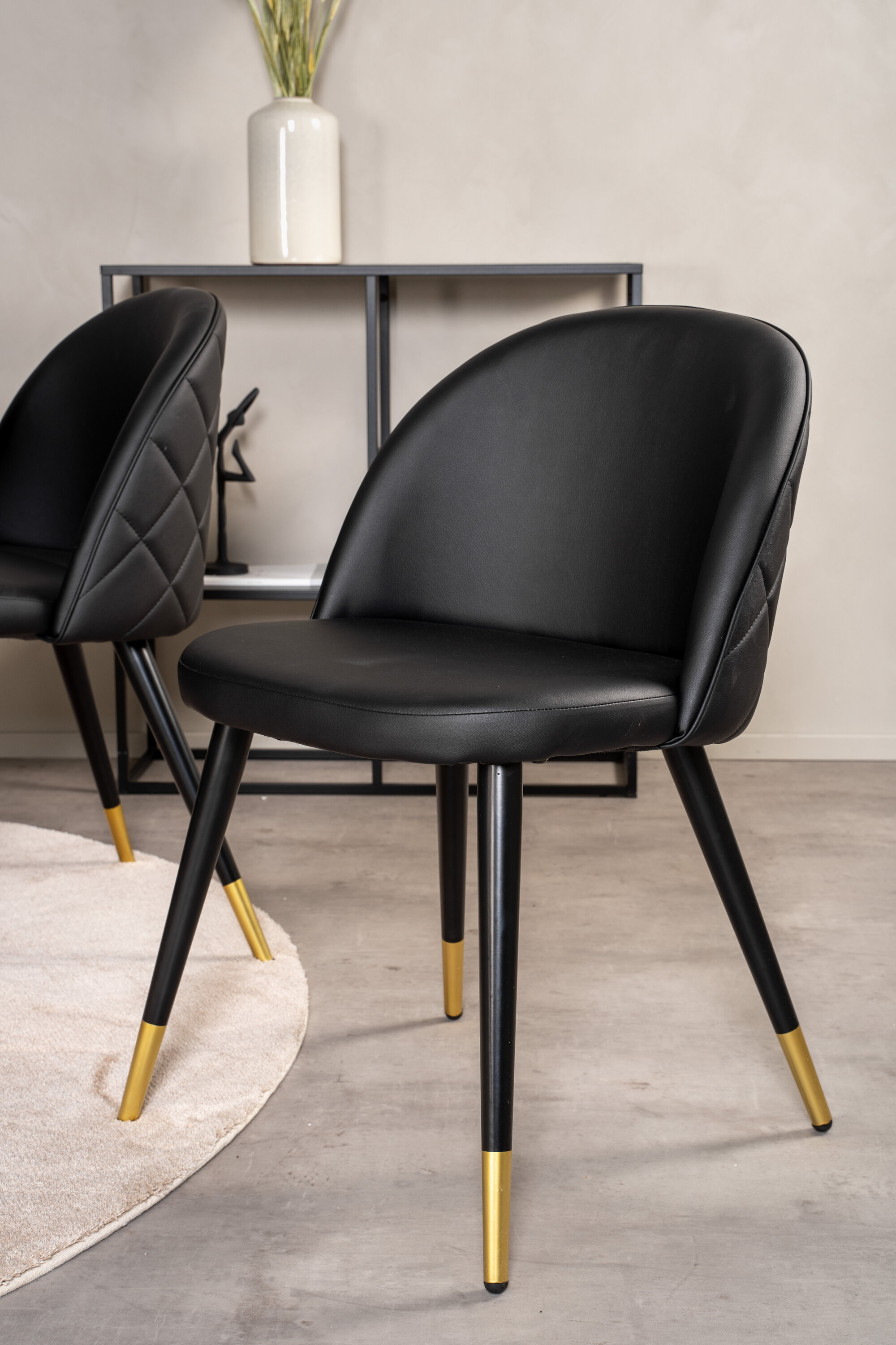 deLOHN Copenhagen, Velvet Kör alakú étkezőgarnitúra deLOHN Copenhagen, Velvet Kör alakú étkezőgarnitúra