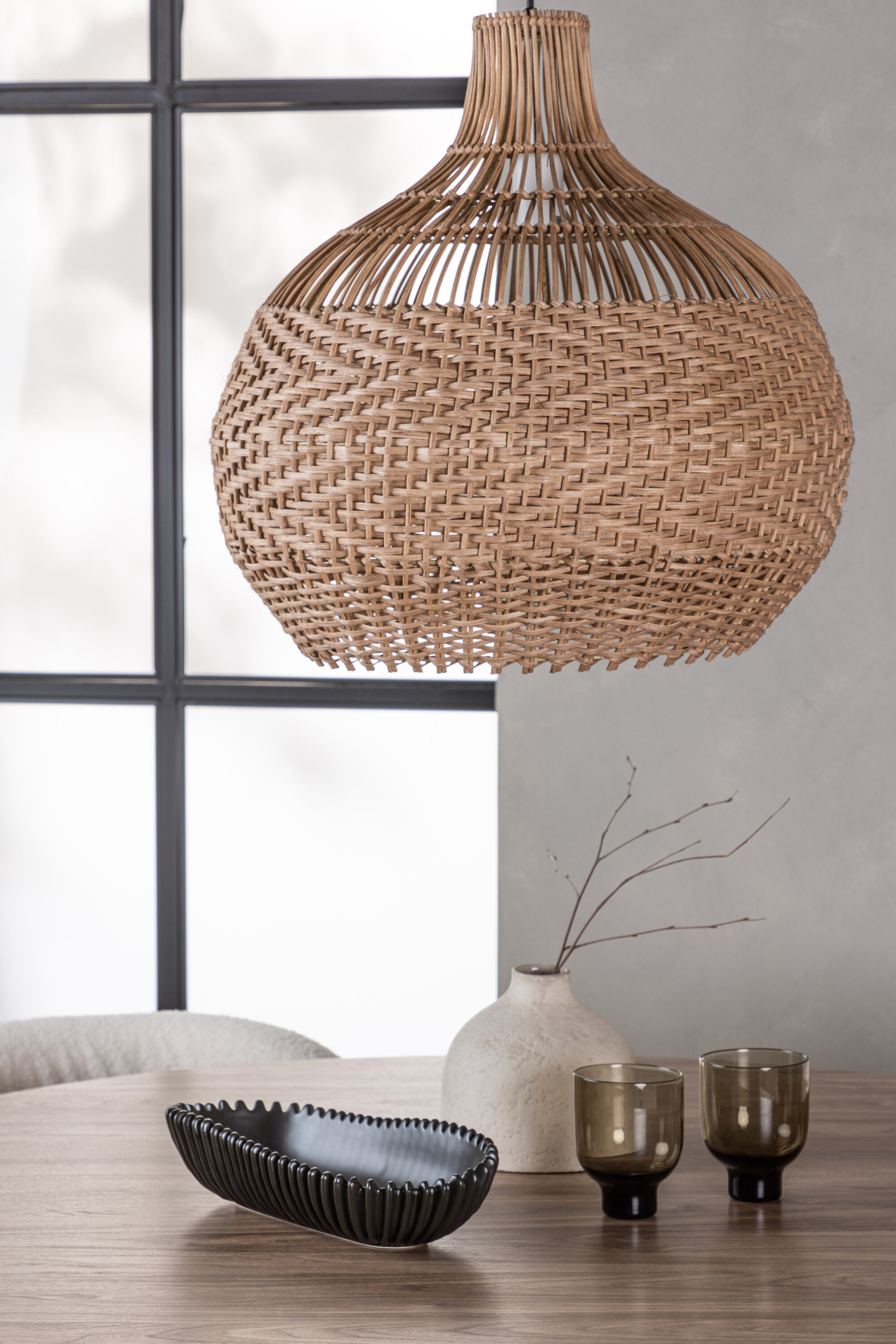 deLOHN Edina Kör alakú étkezőgarnitúra