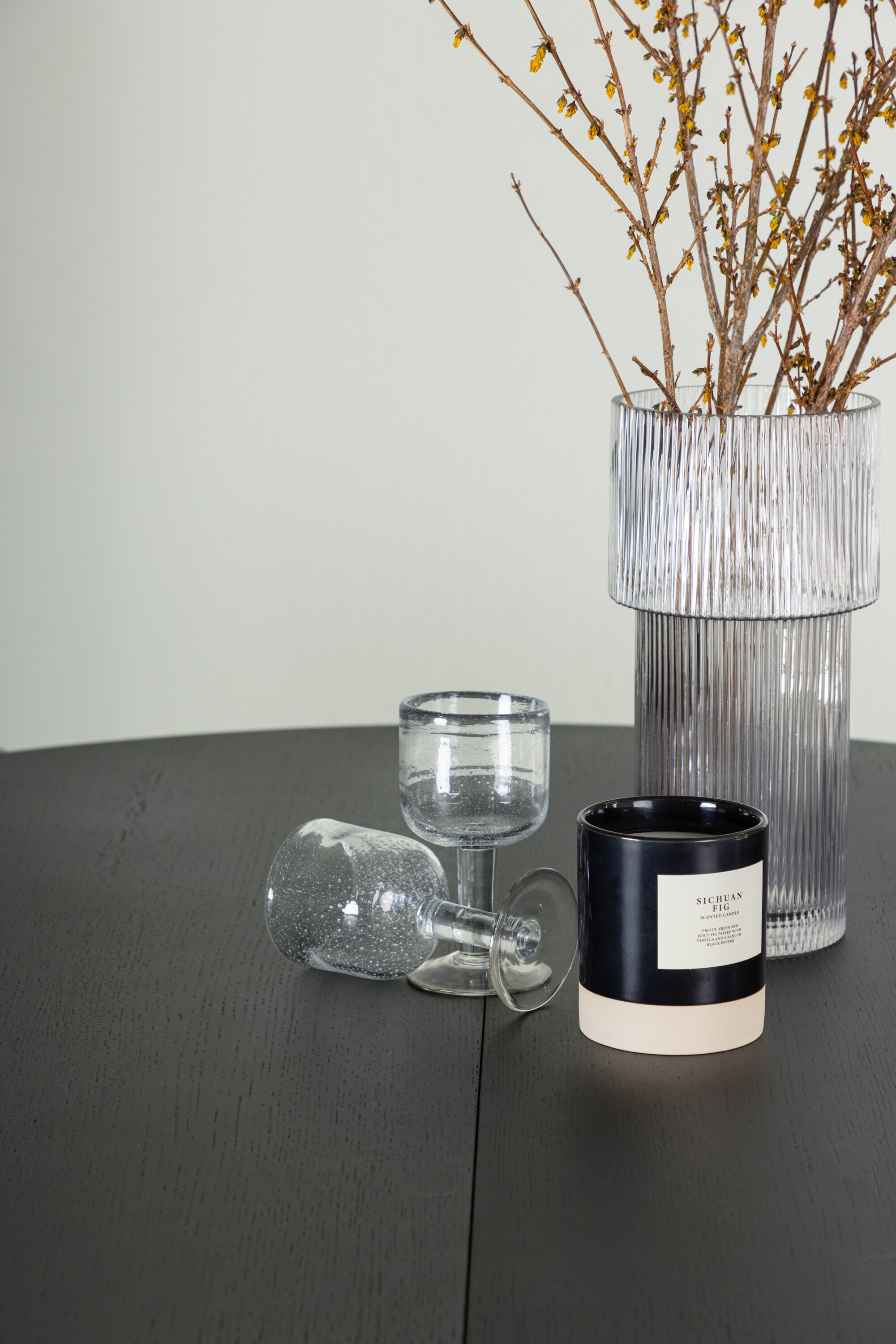 deLOHN Evelina Kör alakú étkezőgarnitúra