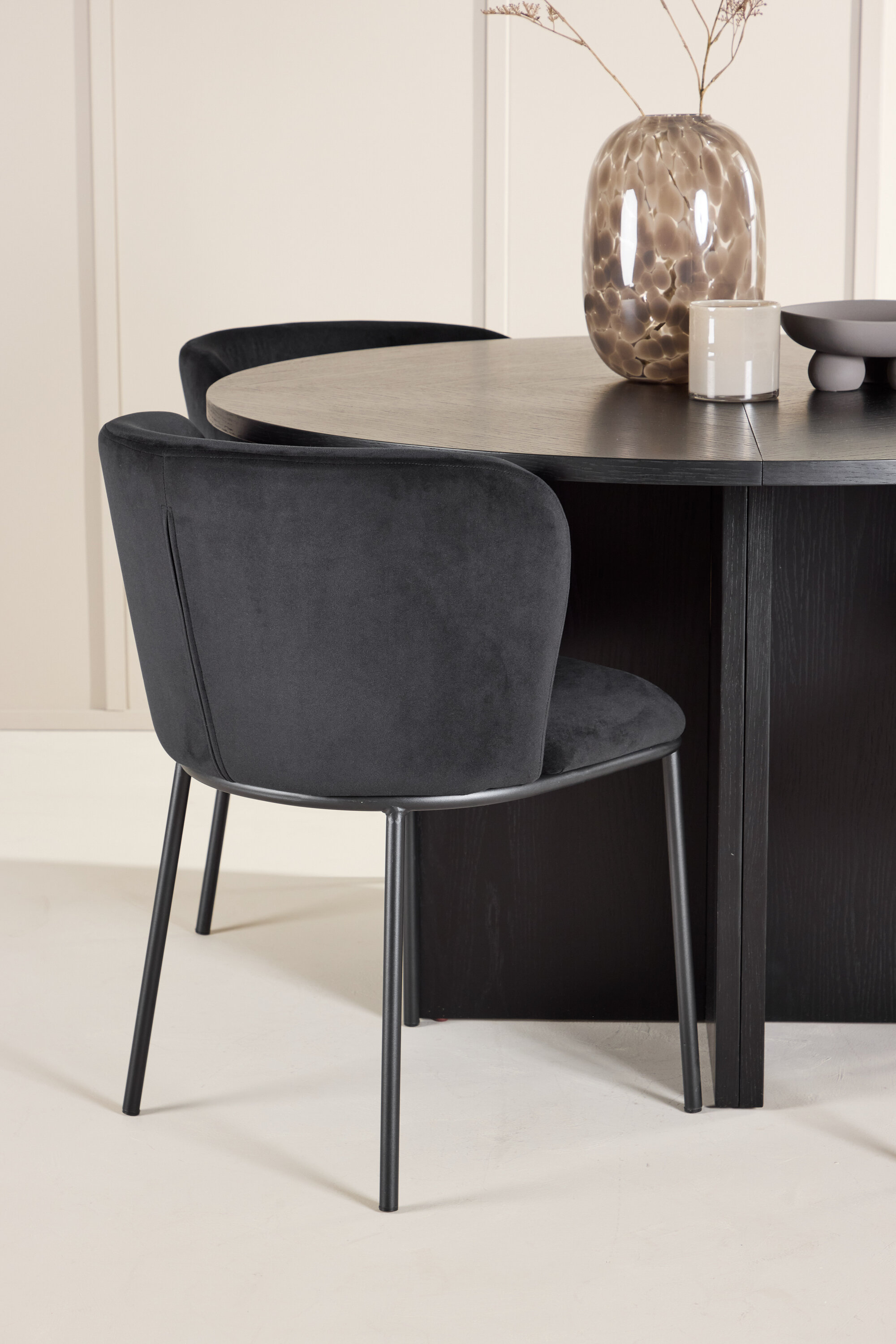 deLOHN Strada, Edina Ovális étkezőgarnitúra deLOHN Strada, Edina Ovális étkezőgarnitúra