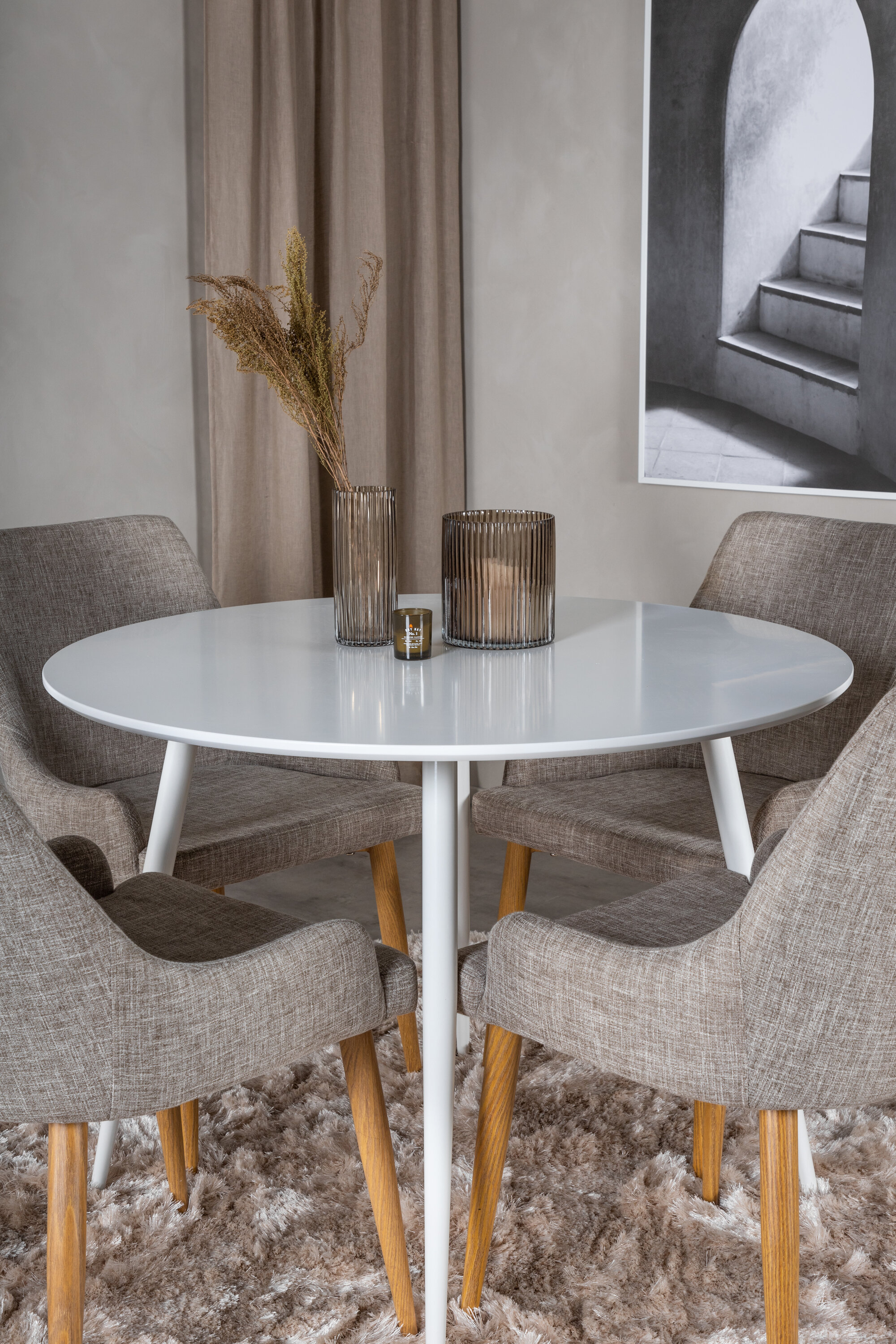 deLOHN Plaza, Plaza Kör alakú étkezőgarnitúra