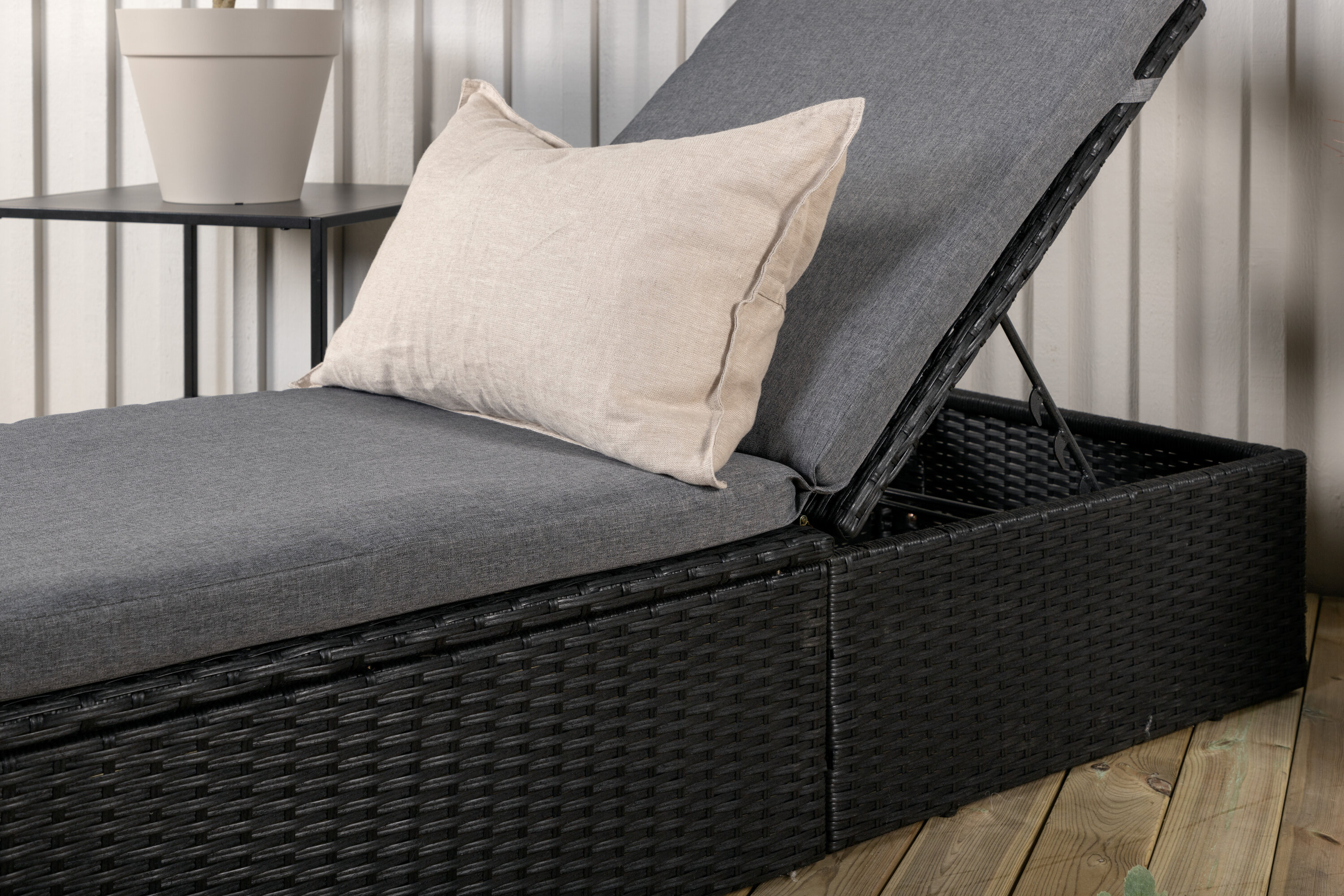 deLOHN Quad Napozóágy deLOHN Quad Napozóágy