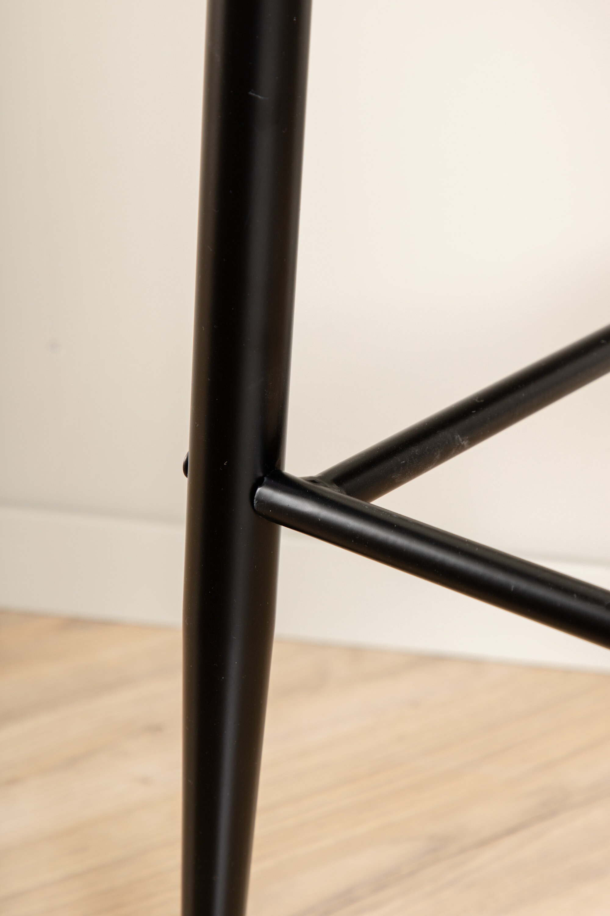 deLOHN Plaza Bárszék