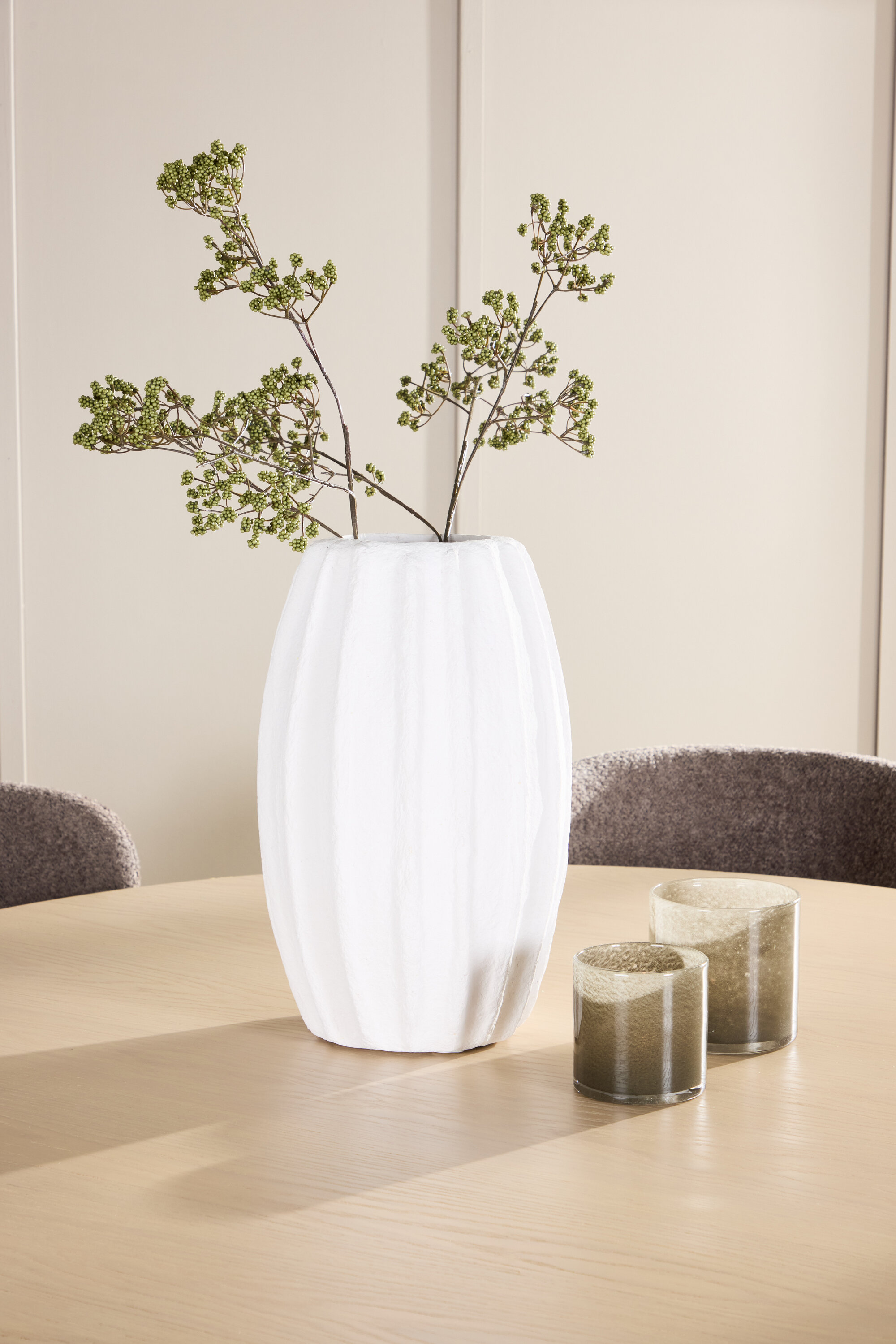 deLOHN Copenhagen, Astoria Kör alakú étkezőgarnitúra