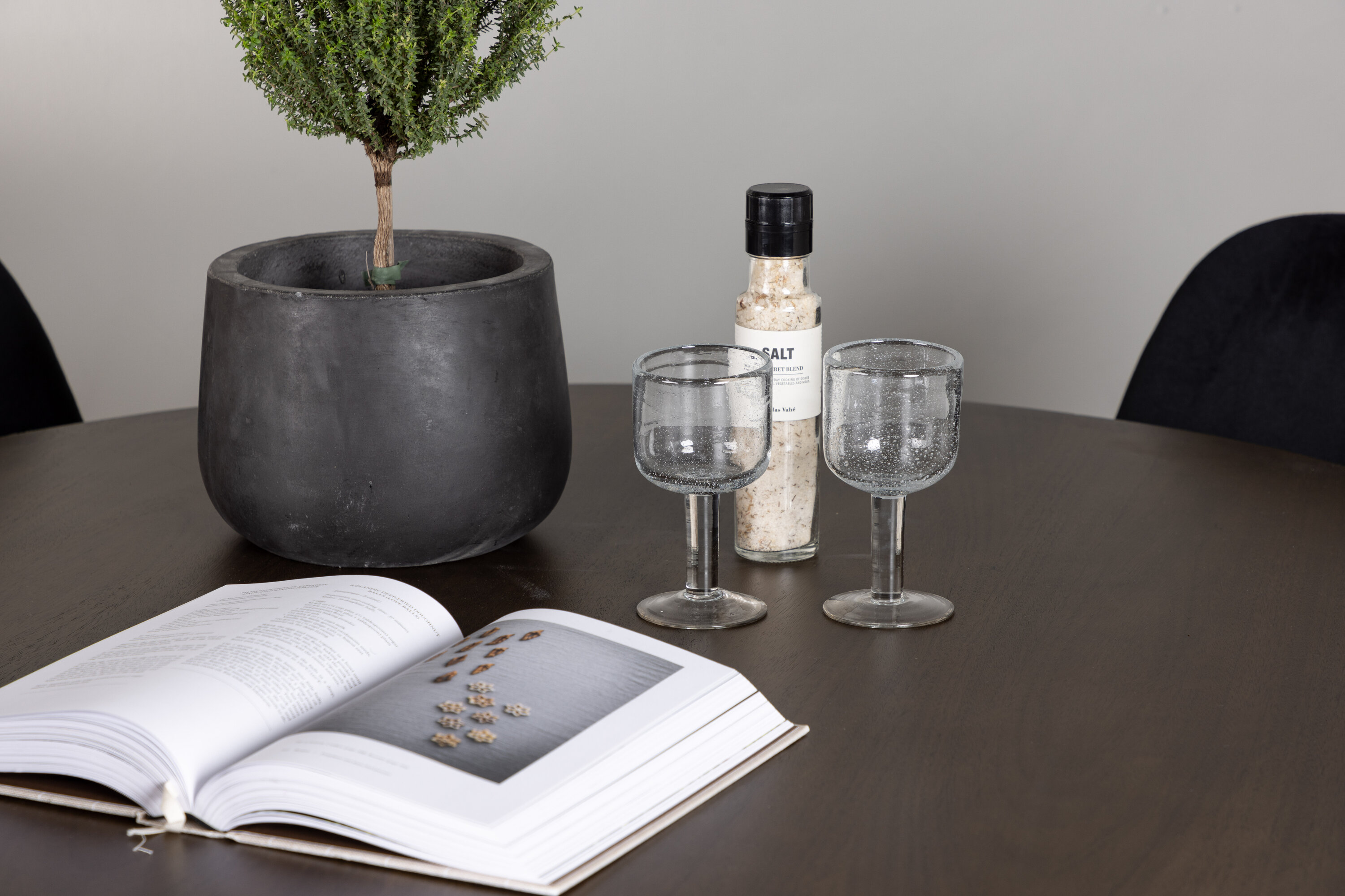 deLOHN Polar Kör alakú étkezőgarnitúra