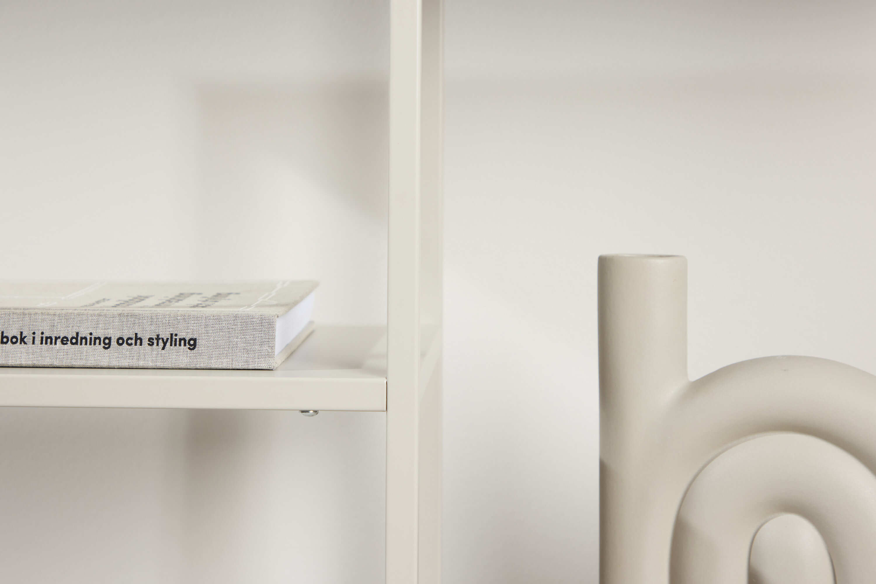 deLOHN Staal Kisasztal deLOHN Staal Kisasztal