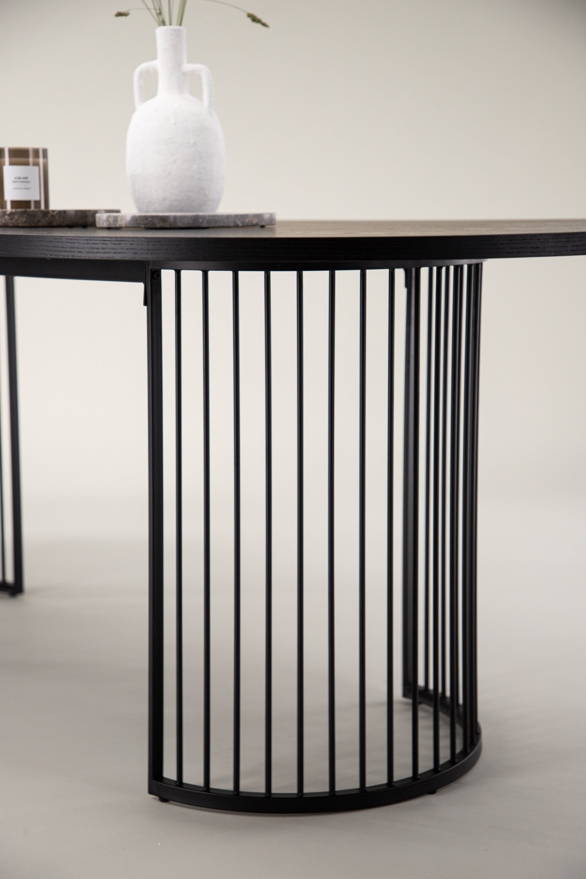 deLOHN Hamneskär Ovális étkezőasztal