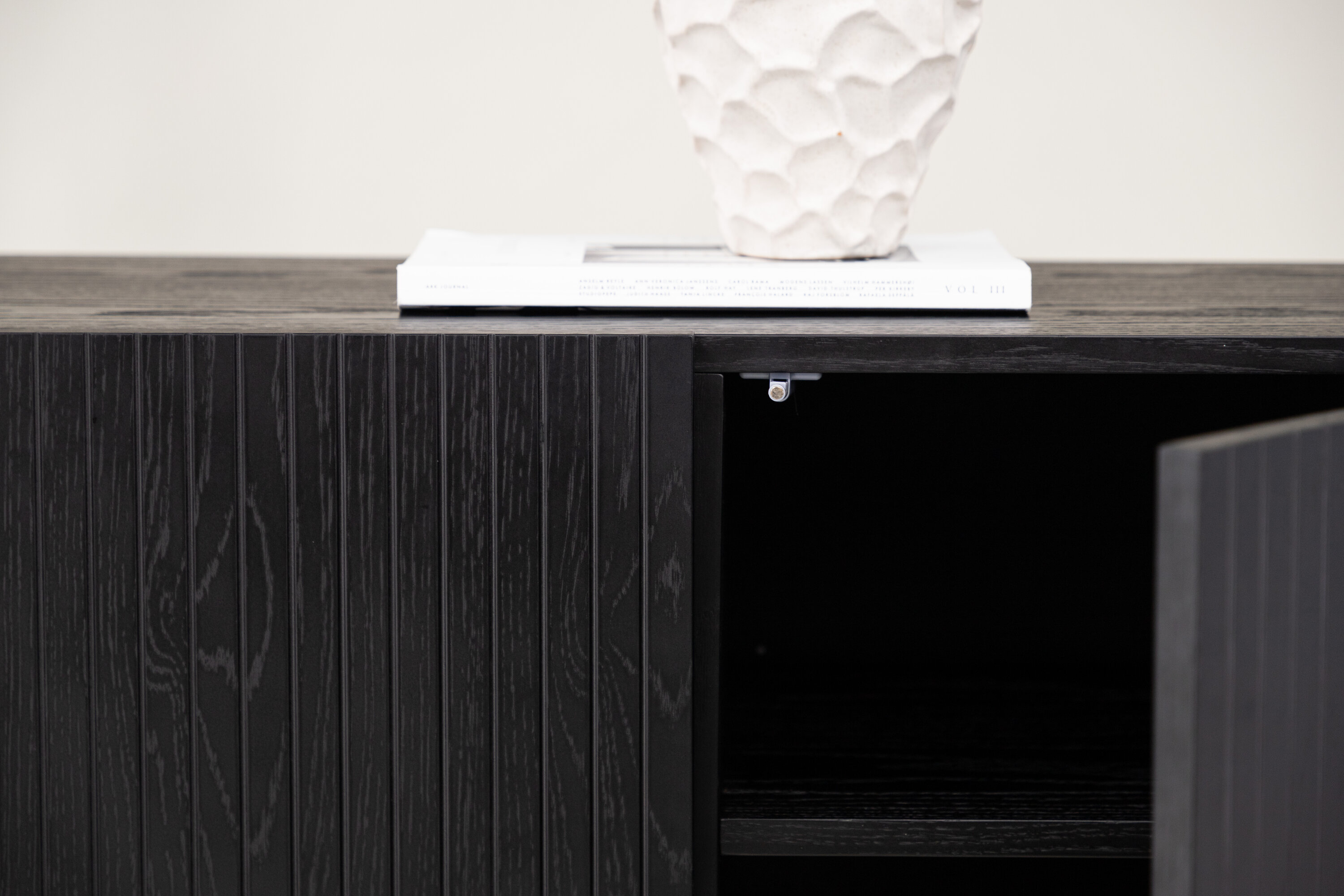 deLOHN Björkön Tárolószekrény