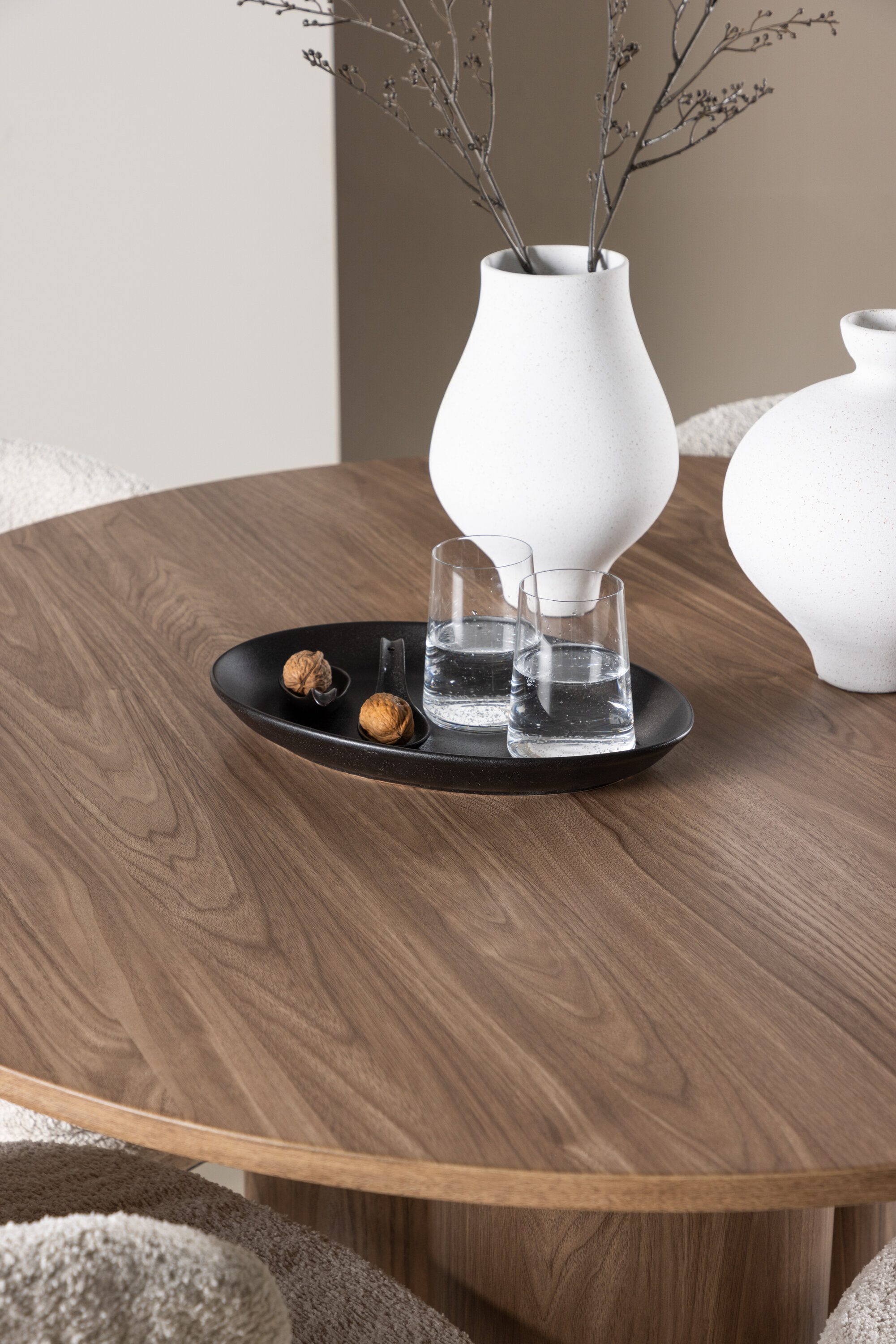 deLOHN Olivia, Agnes Kör alakú étkezőgarnitúra deLOHN Olivia, Agnes Kör alakú étkezőgarnitúra
