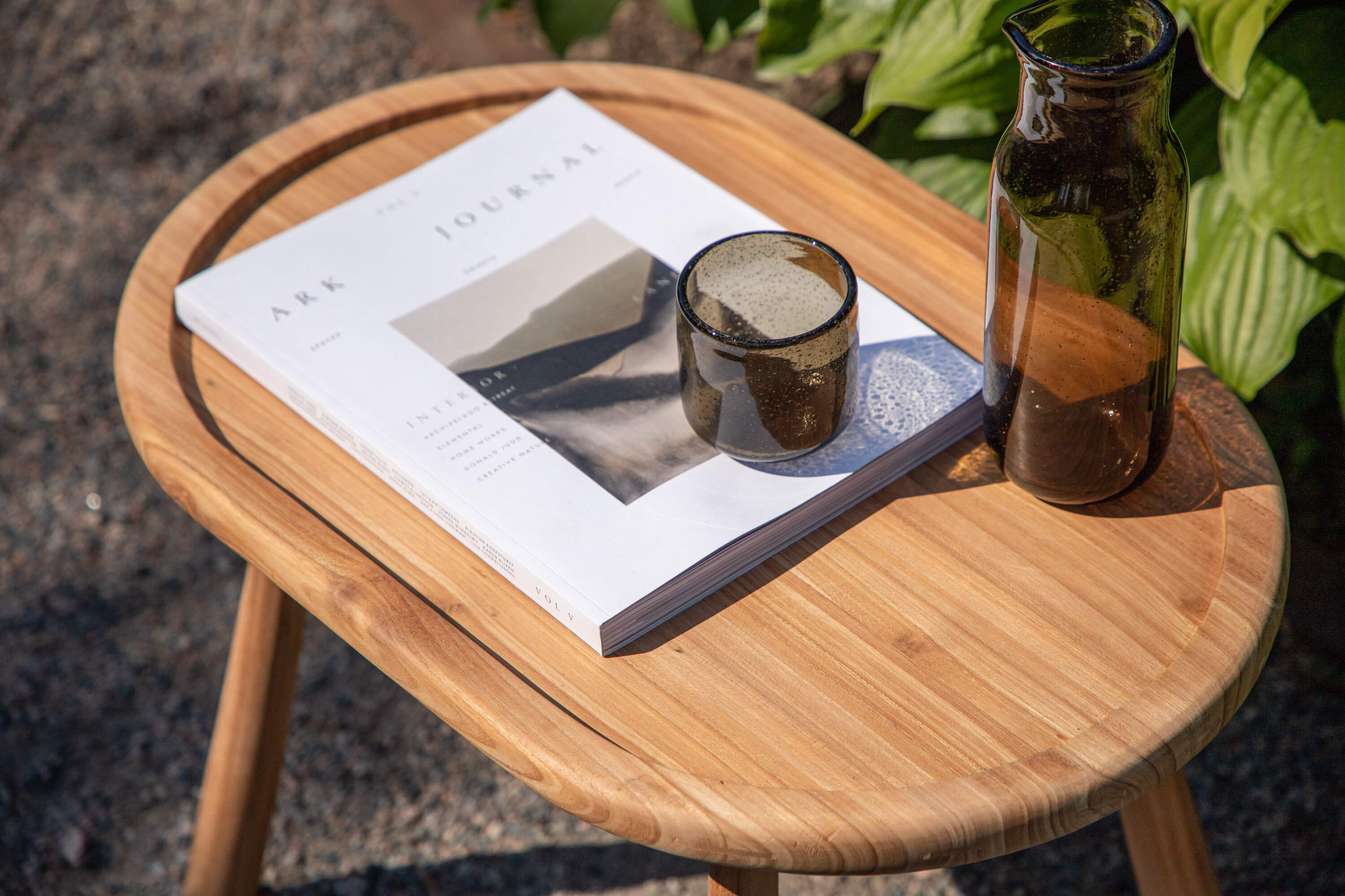 deLOHN Bohol Kisasztal