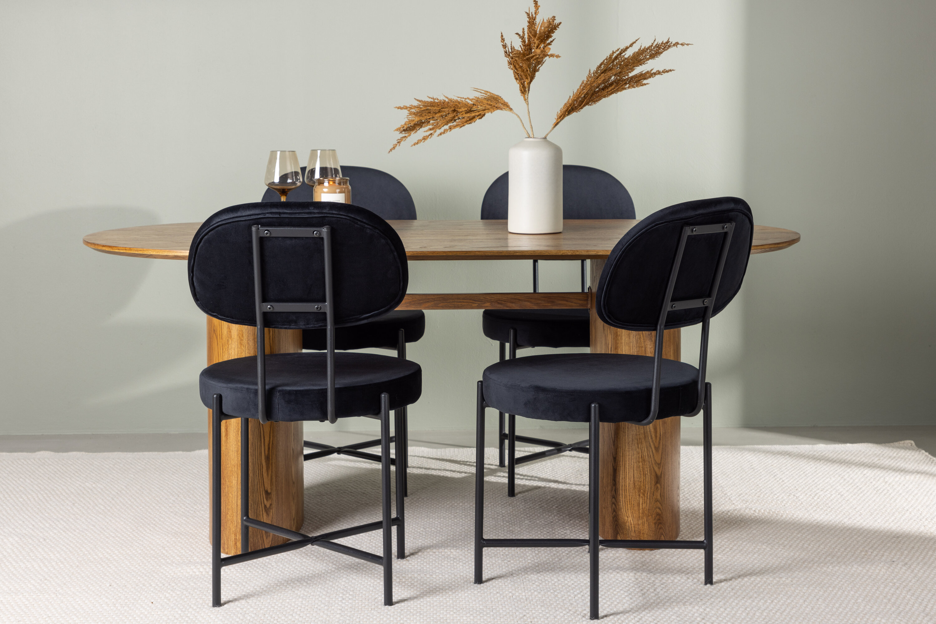 deLOHN Stella Ovális étkezőgarnitúra