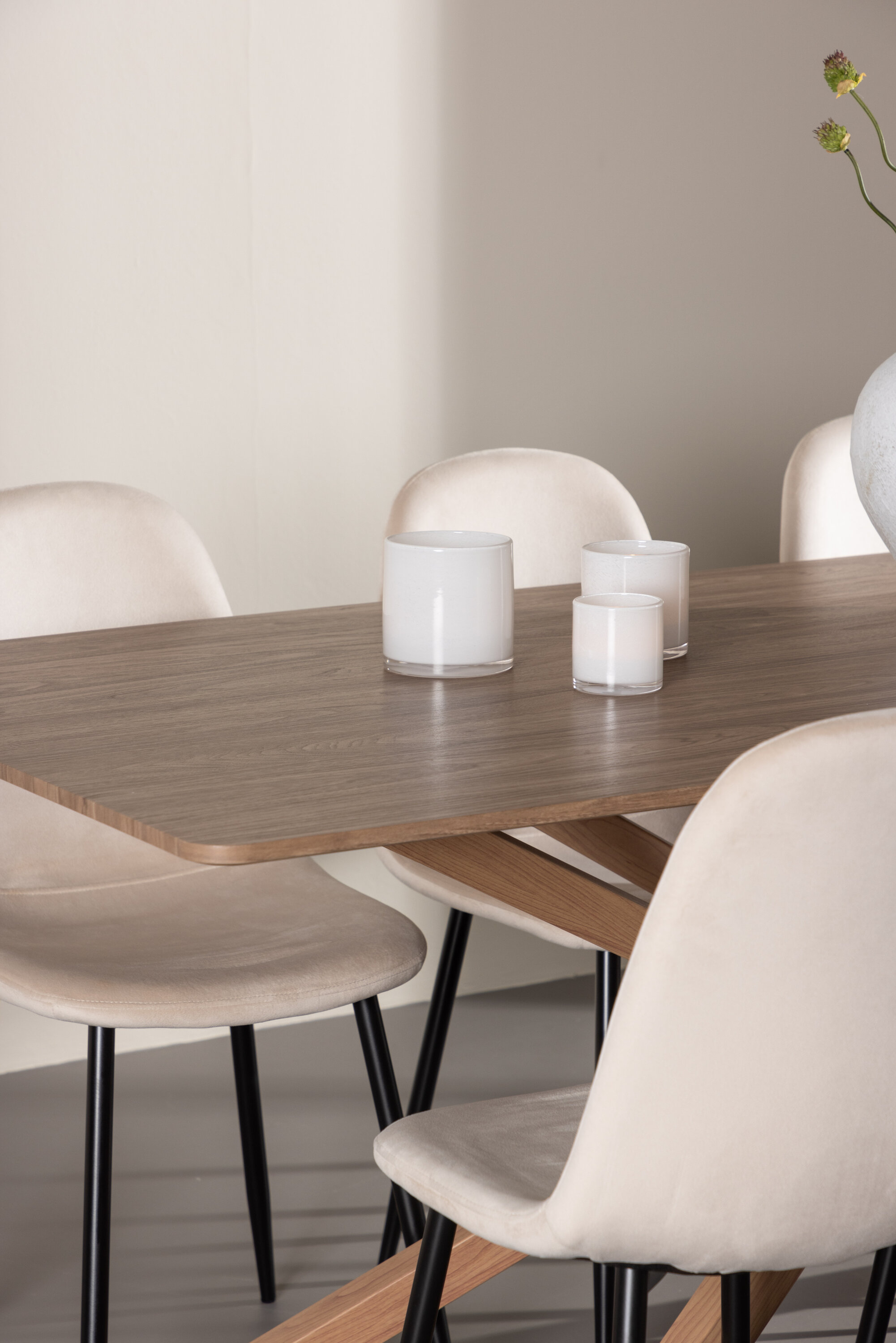 deLOHN Piazza, Polar Téglalap alakú étkezőgarnitúra