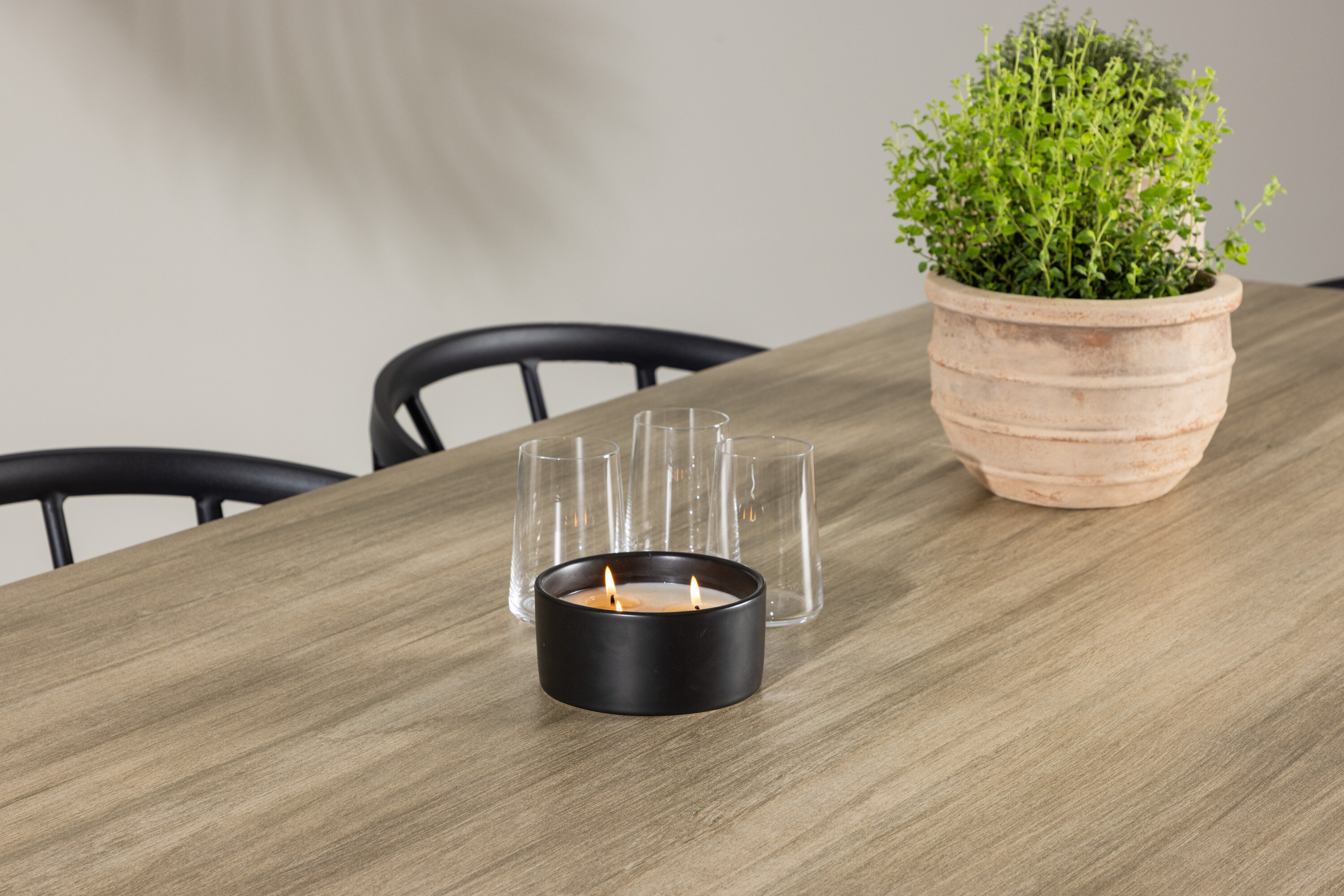 deLOHN Merlo, Stina Étkezőgarnitúra