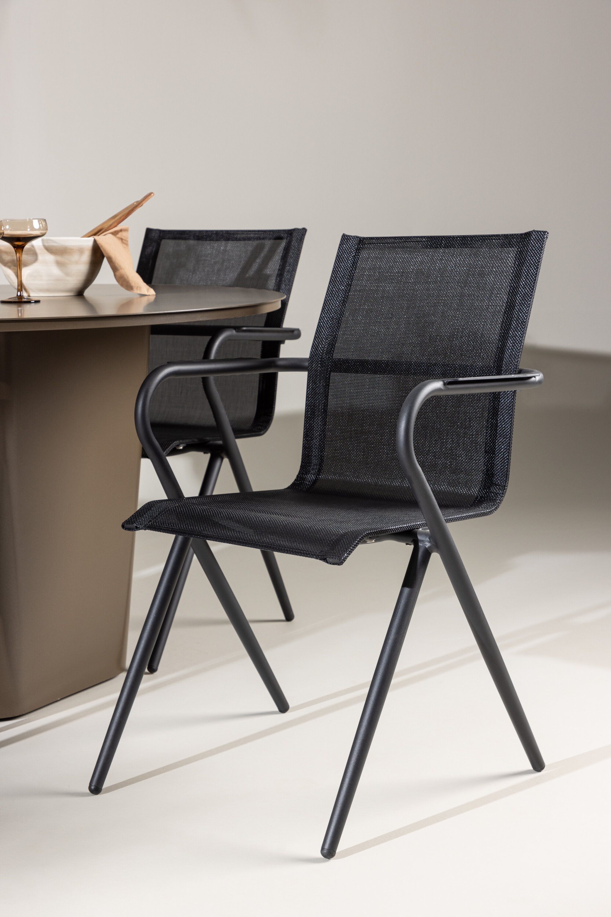 deLOHN Santa Fe, Alina Étkezőgarnitúra