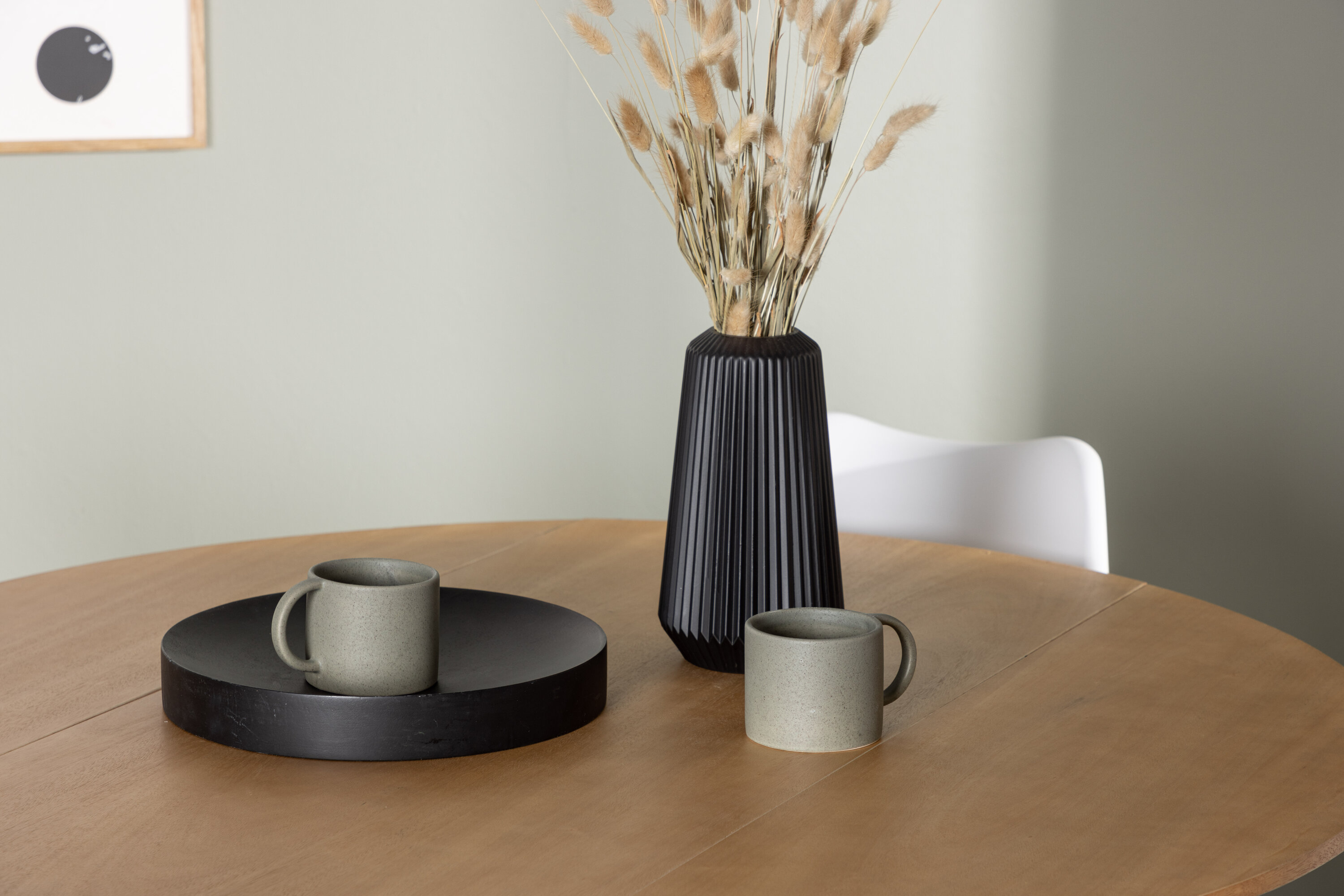 deLOHN Zeno Kör alakú étkezőgarnitúra deLOHN Zeno Kör alakú étkezőgarnitúra