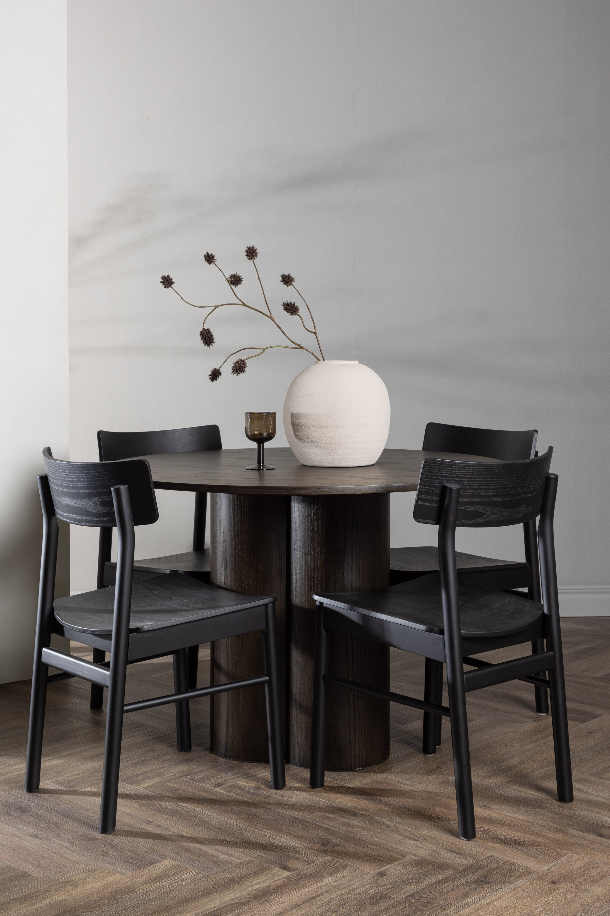 deLOHN Olivia, Montros Kör alakú étkezőgarnitúra