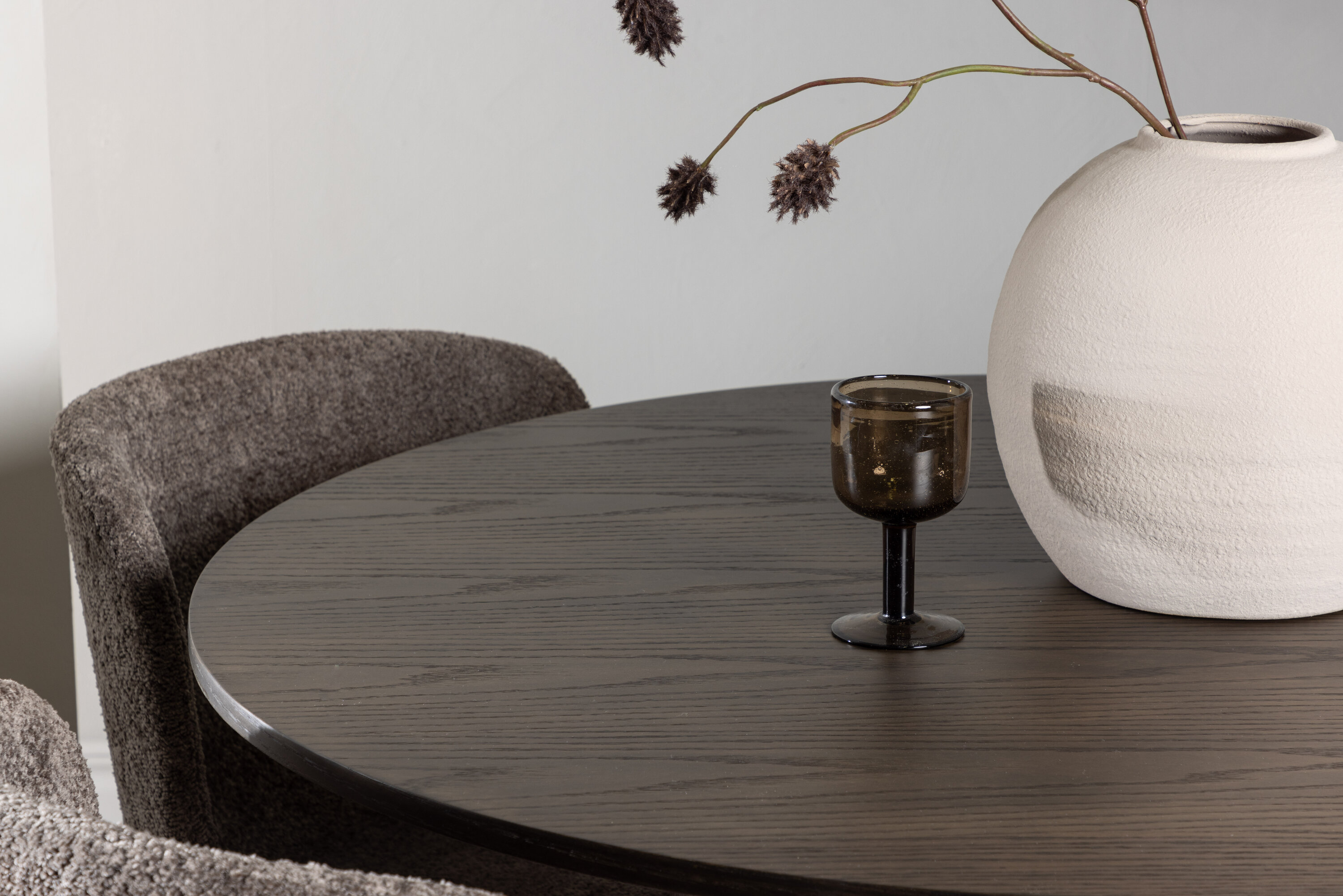 deLOHN Olivia, Modesto Kör alakú étkezőgarnitúra