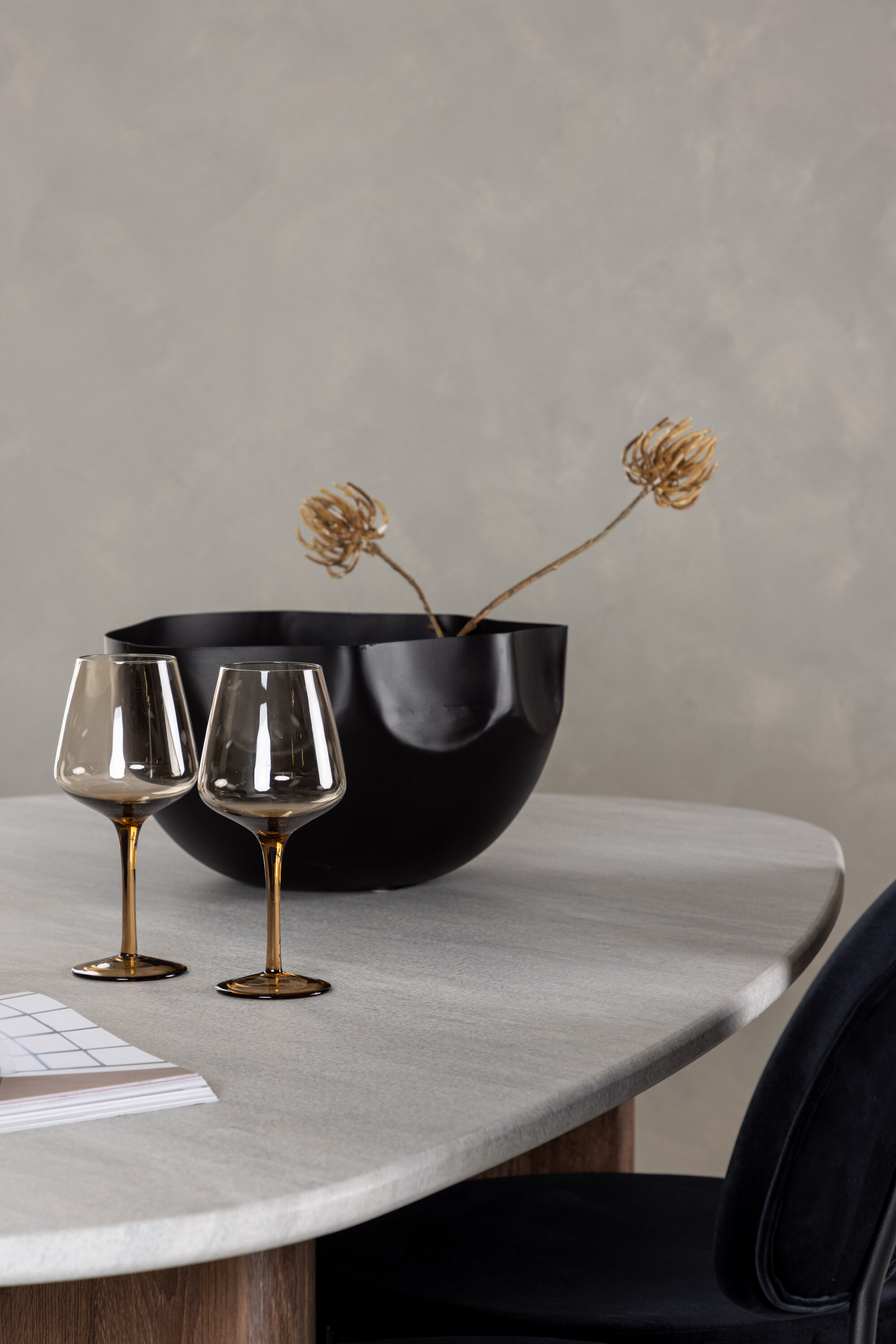 deLOHN Stella Ovális étkezőgarnitúra