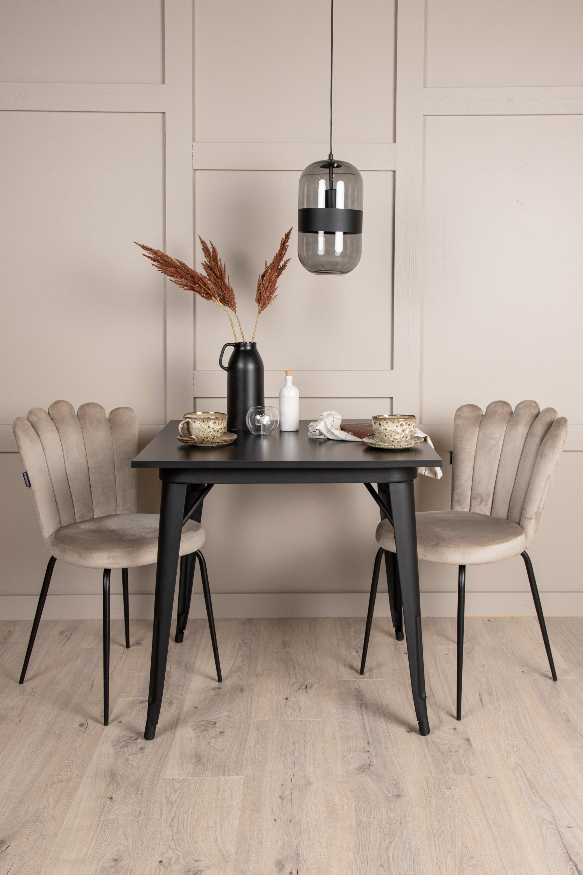 deLOHN Tempe, Limhamn Téglalap alakú étkezőgarnitúra