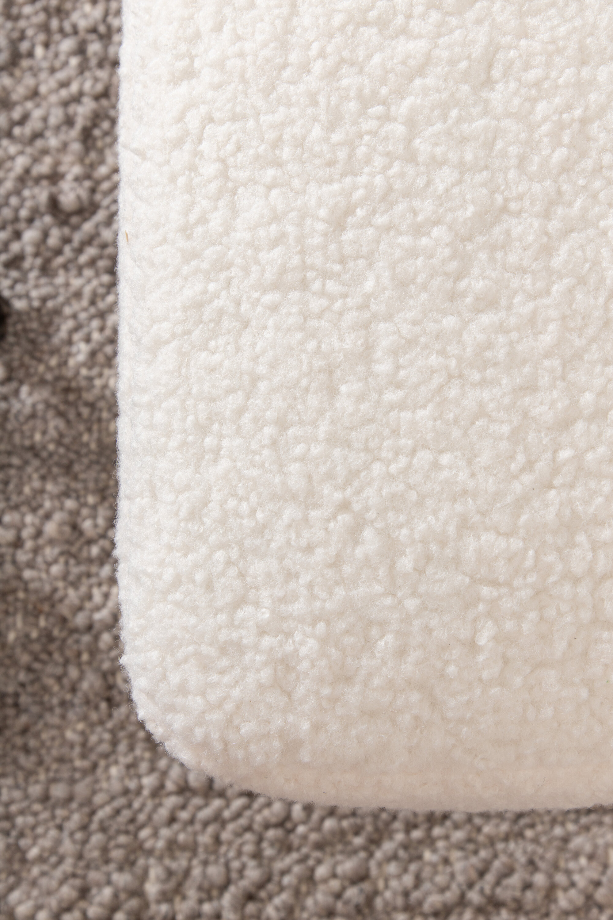 deLOHN Boom Lábtartós puff