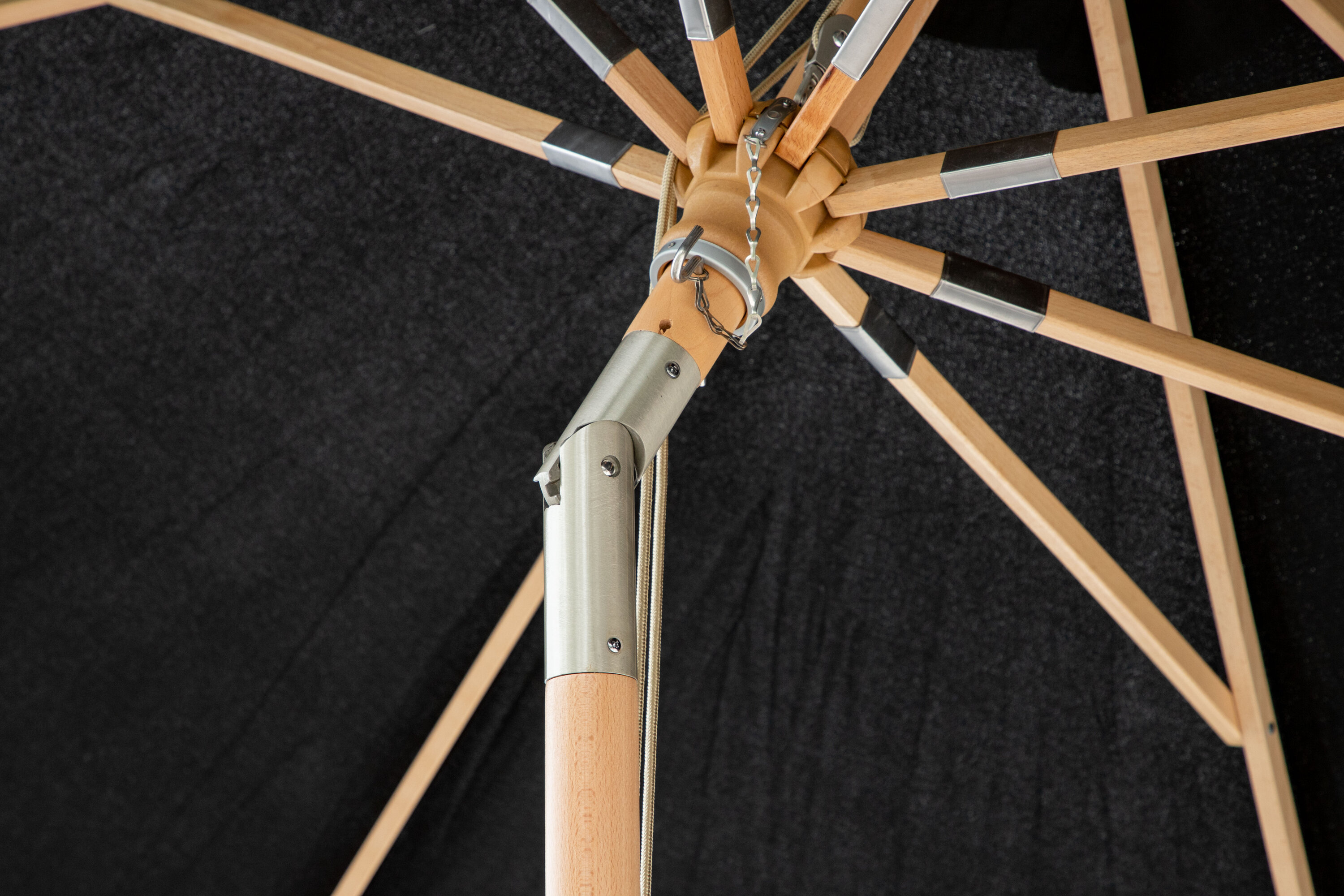 deLOHN Nypo Napernyő