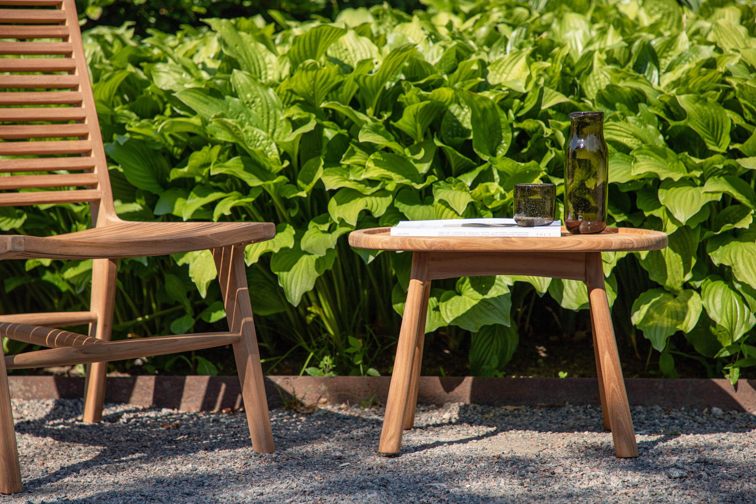 deLOHN Bohol Kisasztal