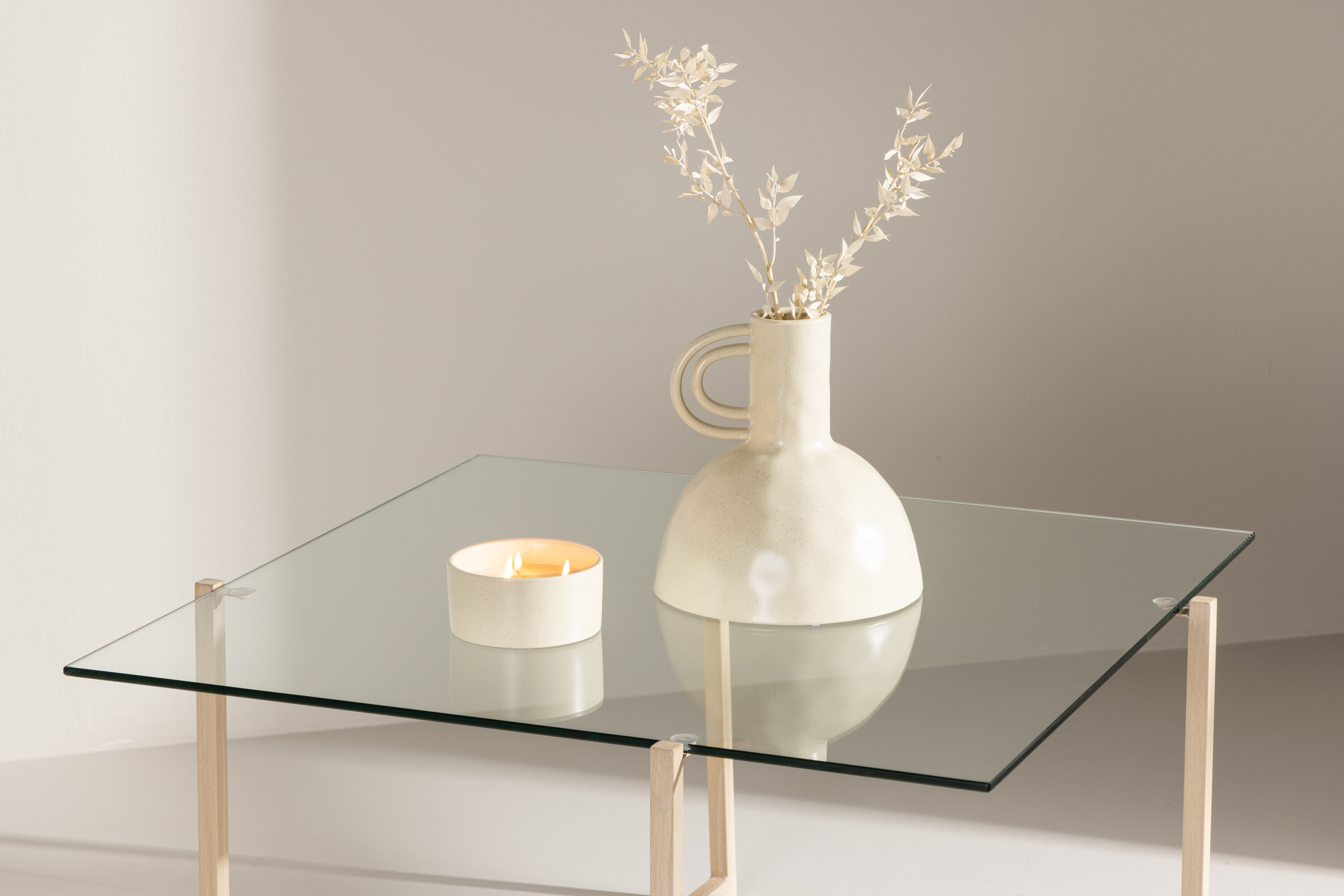 deLOHN Hybrid Dohányzóasztal