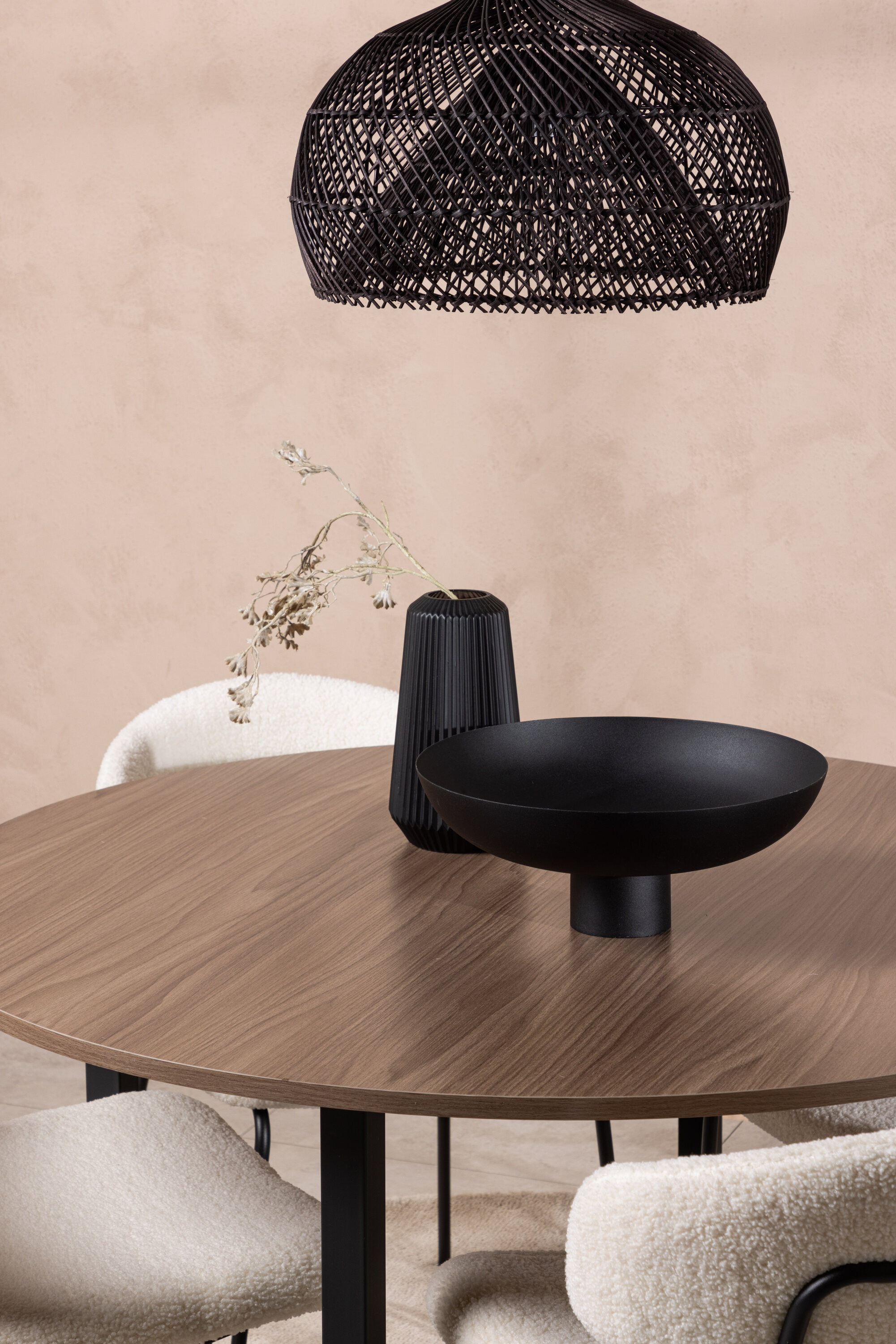 deLOHN Durango, Chico Kör alakú étkezőgarnitúra