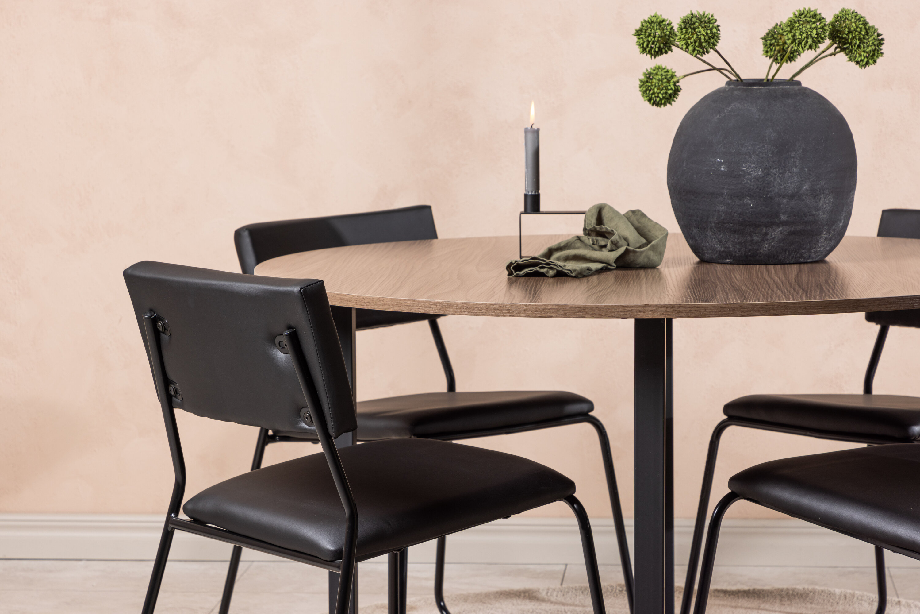 deLOHN Durango, Kenth Kör alakú étkezőgarnitúra