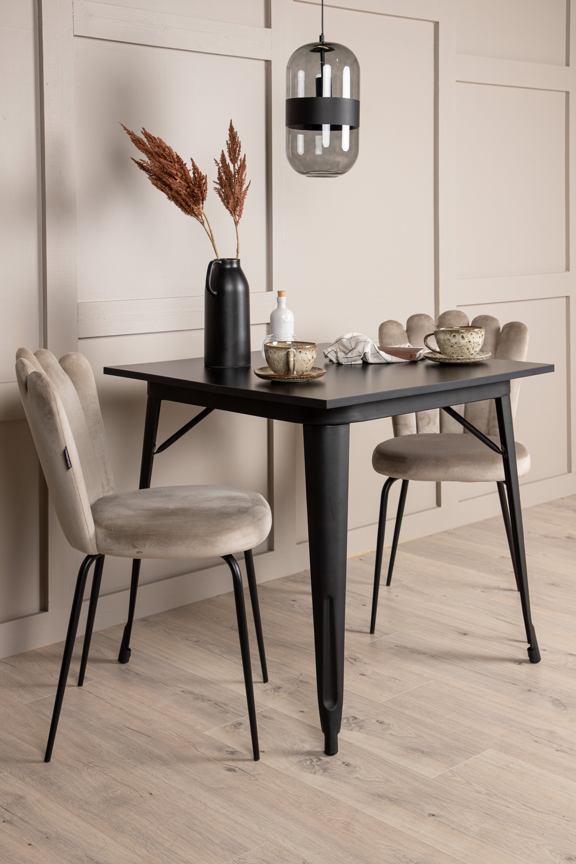 deLOHN Tempe, Limhamn Téglalap alakú étkezőgarnitúra