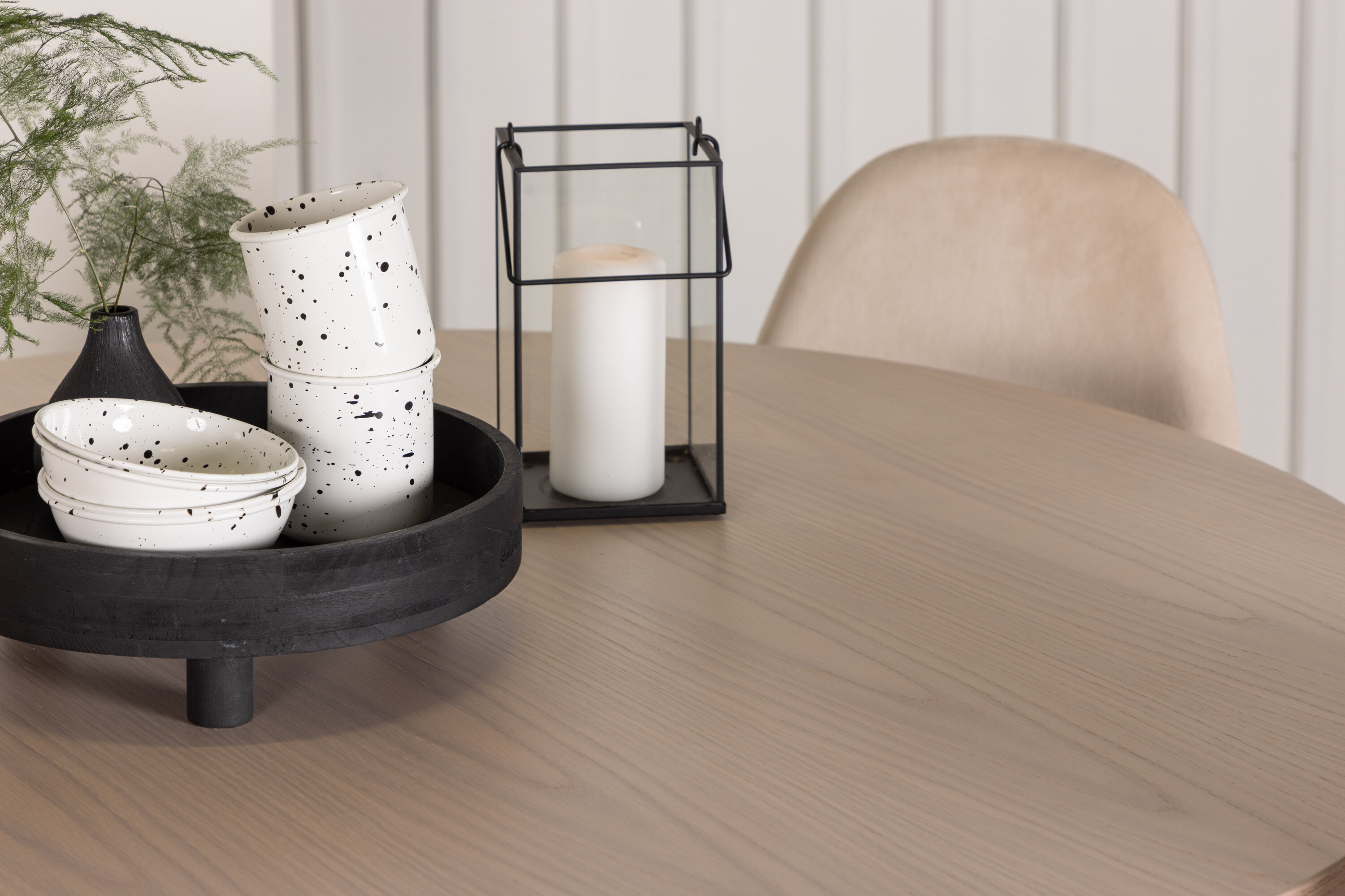 deLOHN Olivia, Polar Kör alakú étkezőgarnitúra