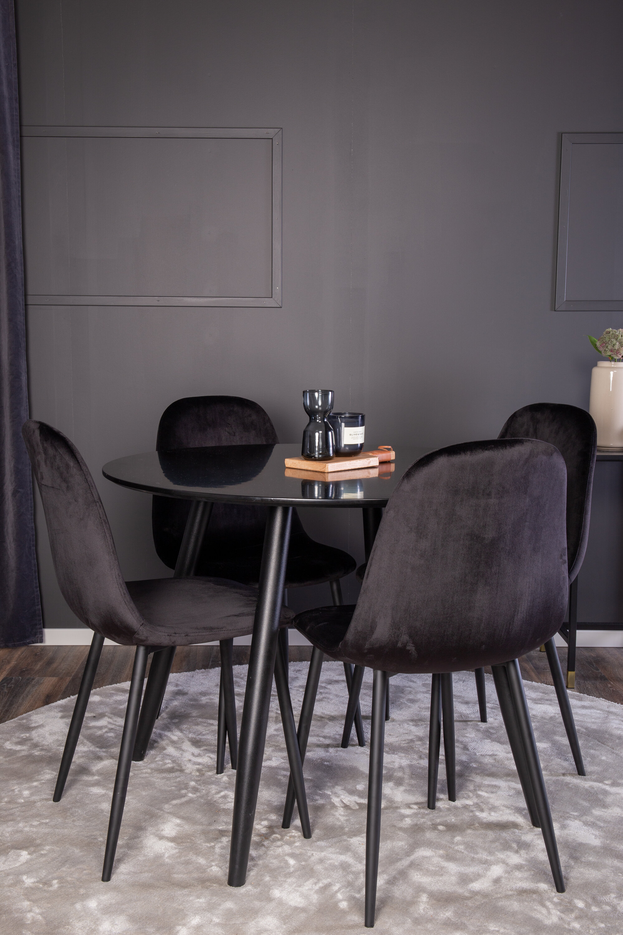 deLOHN Polar, Plaza Kör alakú étkezőgarnitúra