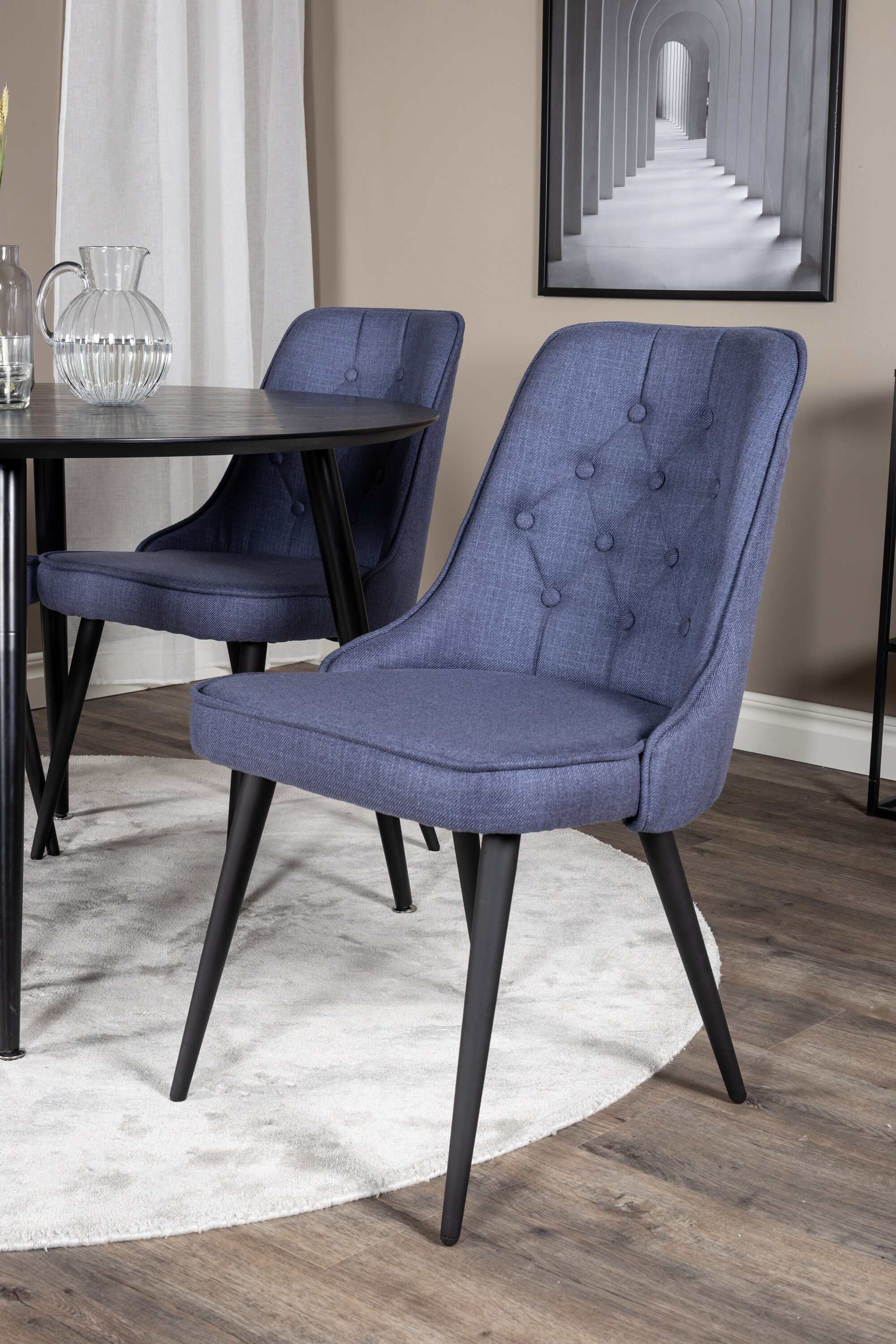 deLOHN Dipp, Velvet Deluxe Kör alakú étkezőgarnitúra deLOHN Dipp, Velvet Deluxe Kör alakú étkezőgarnitúra