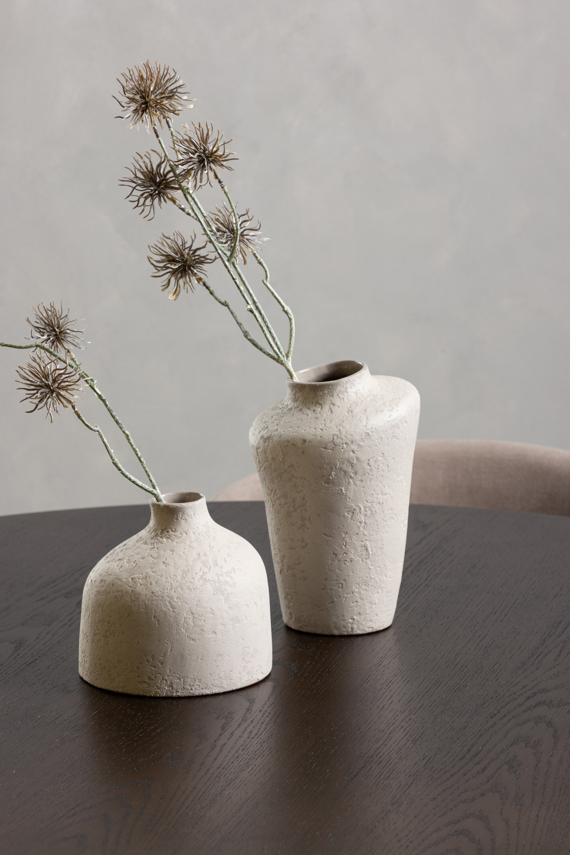 deLOHN Stone round, Berit Kör alakú étkezőgarnitúra deLOHN Stone round, Berit Kör alakú étkezőgarnitúra