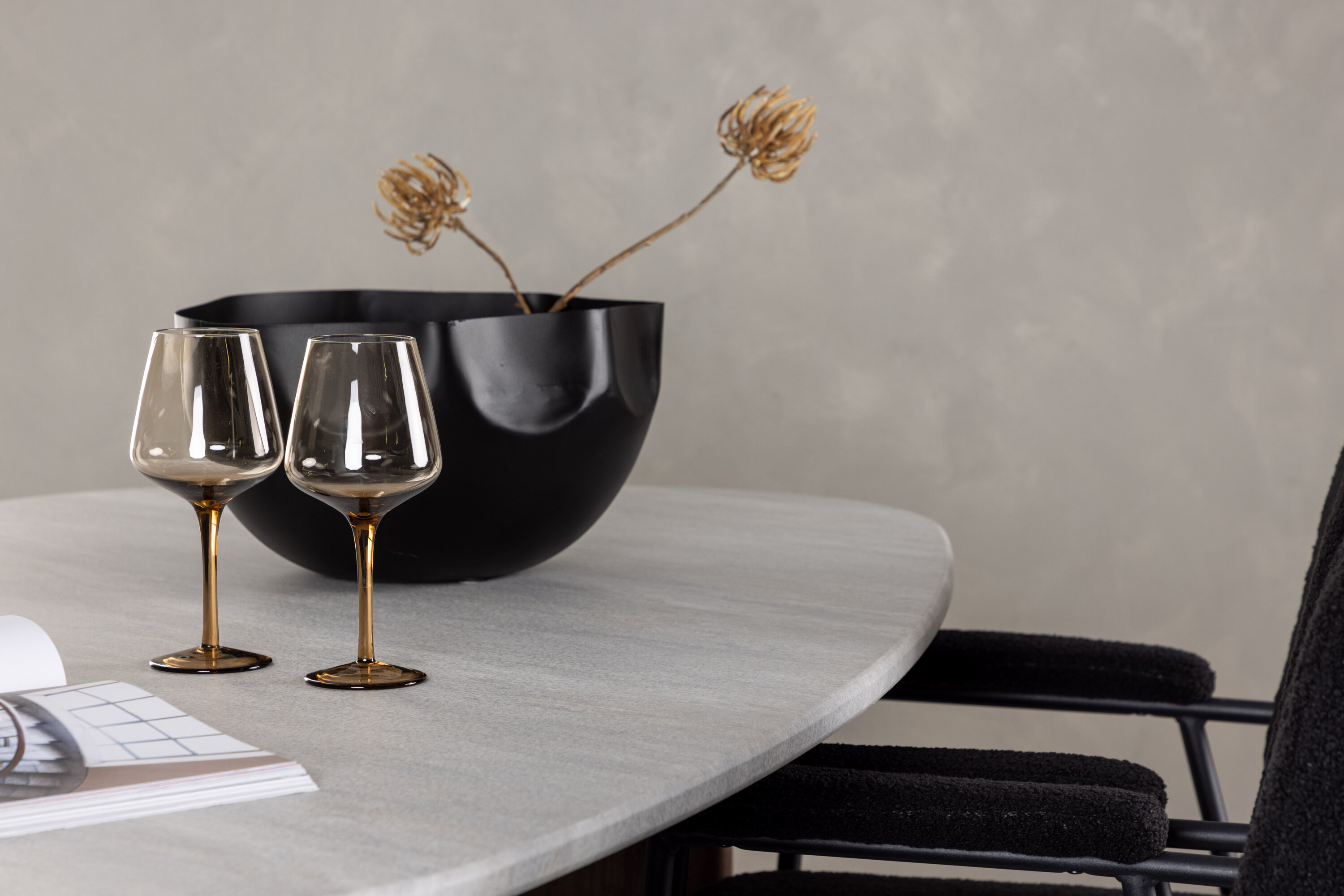 deLOHN Yesterday Ovális étkezőgarnitúra