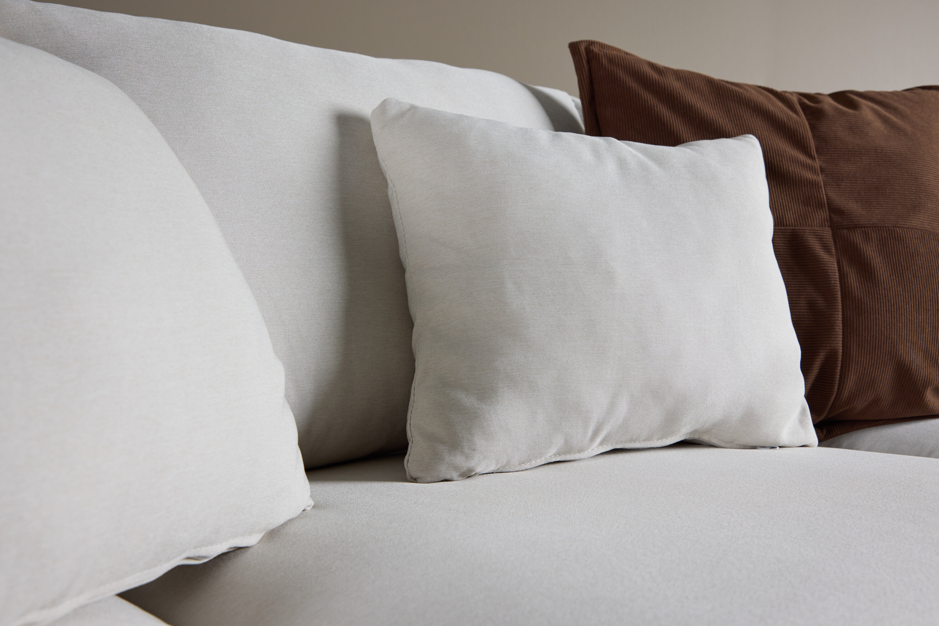 deLOHN Sofia Háromszemélyes kanapé