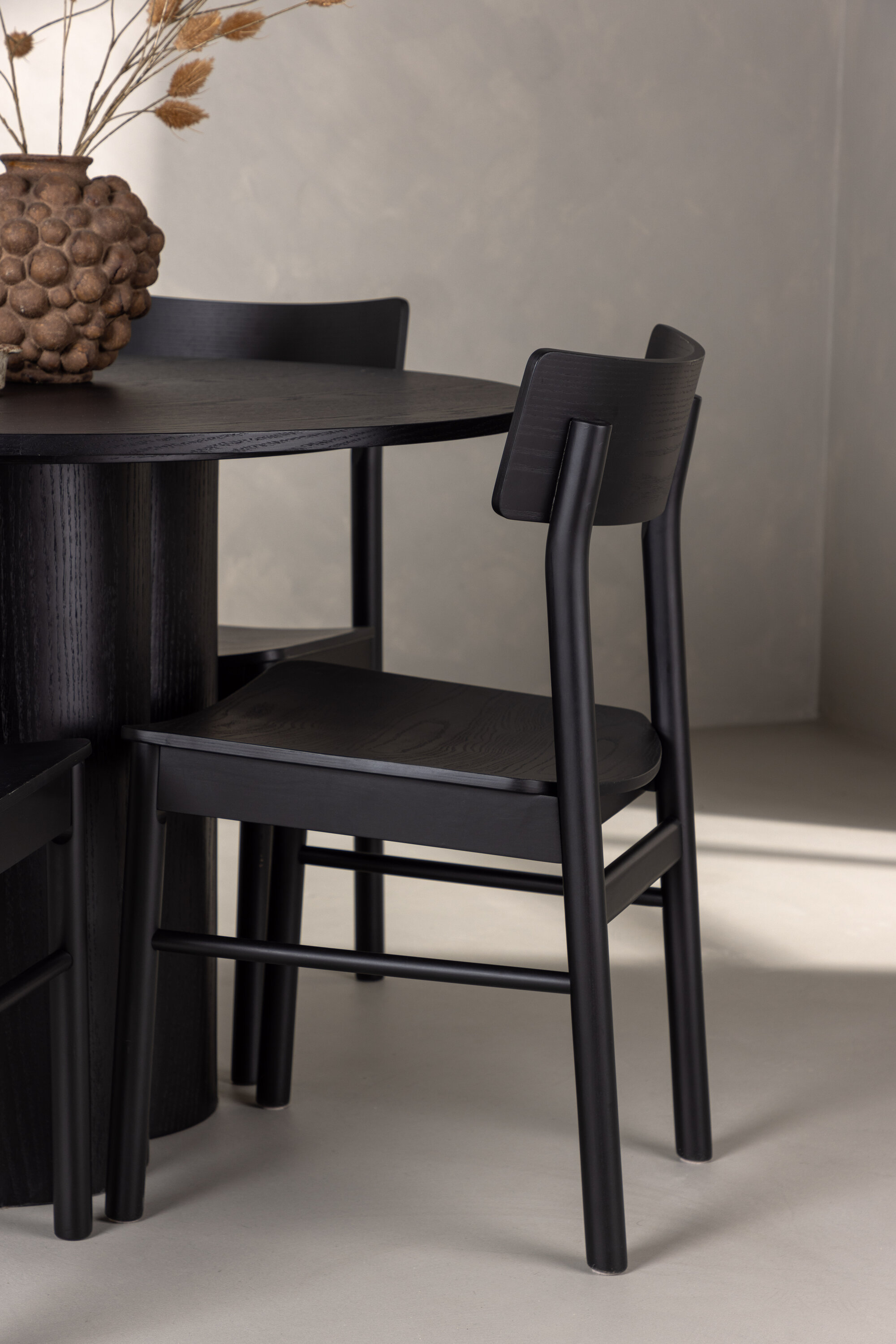 deLOHN Olivia, Montros Kör alakú étkezőgarnitúra deLOHN Olivia, Montros Kör alakú étkezőgarnitúra