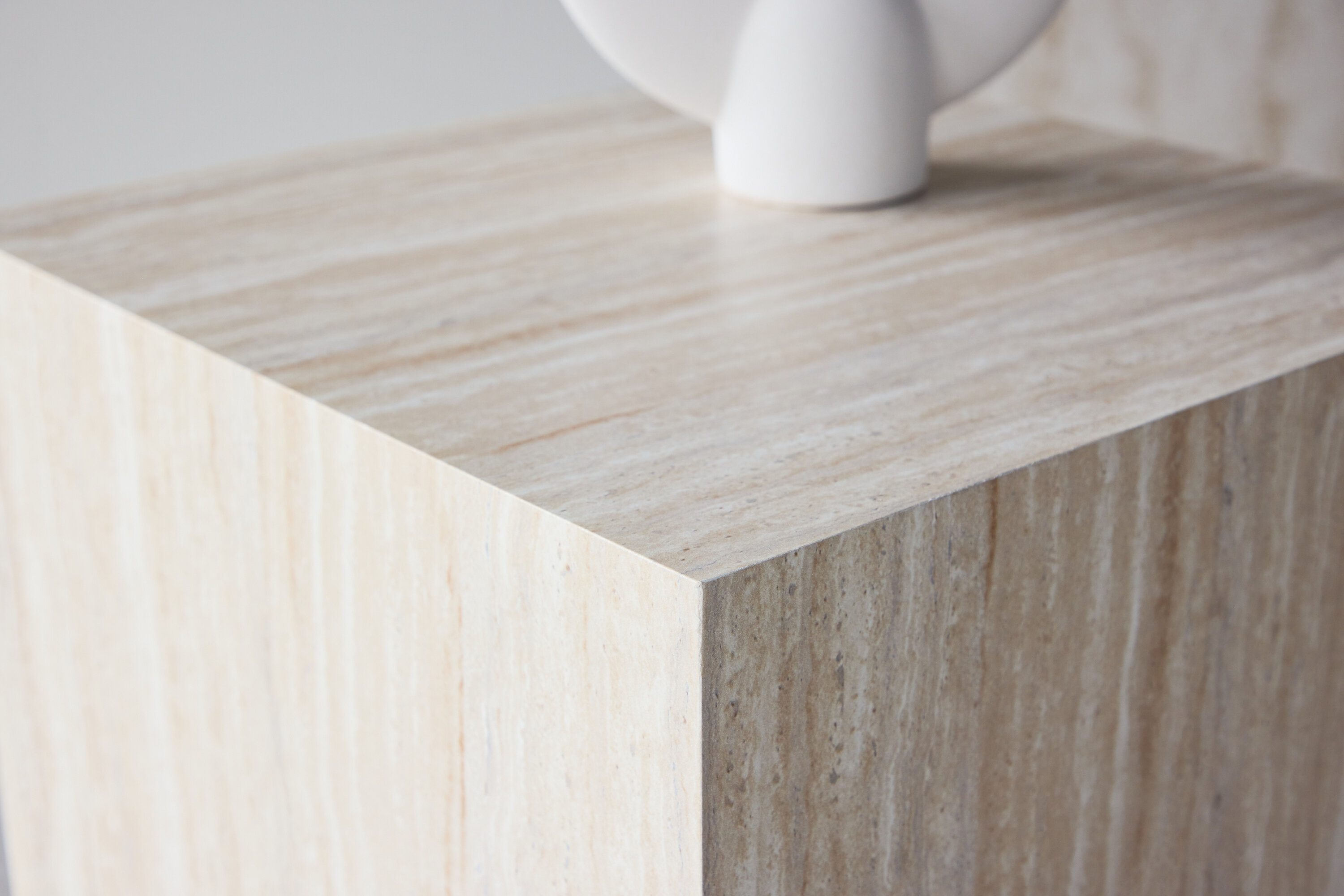 deLOHN York Dohányzóasztal