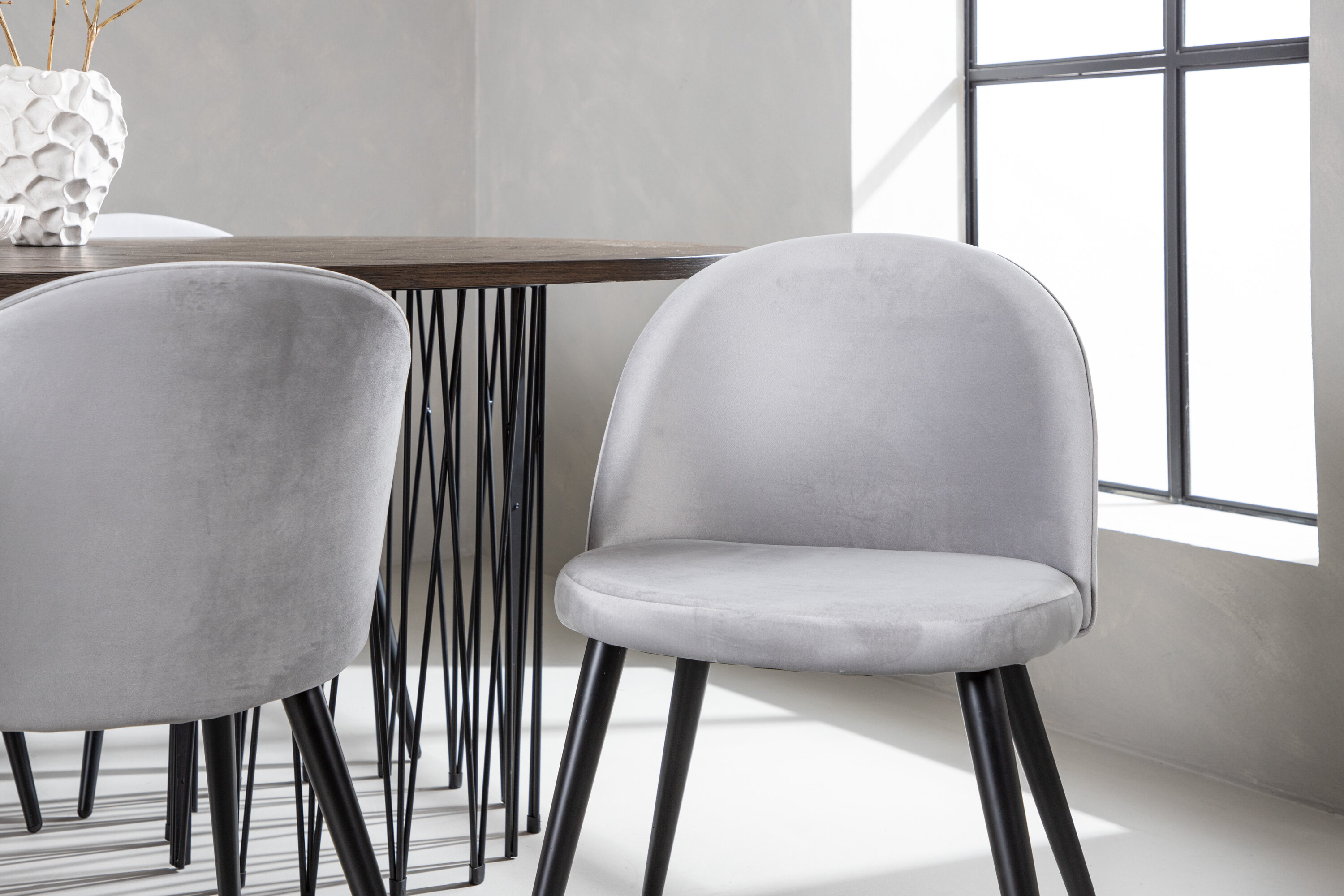 deLOHN Stone oval, Velvet Téglalap alakú étkezőgarnitúra