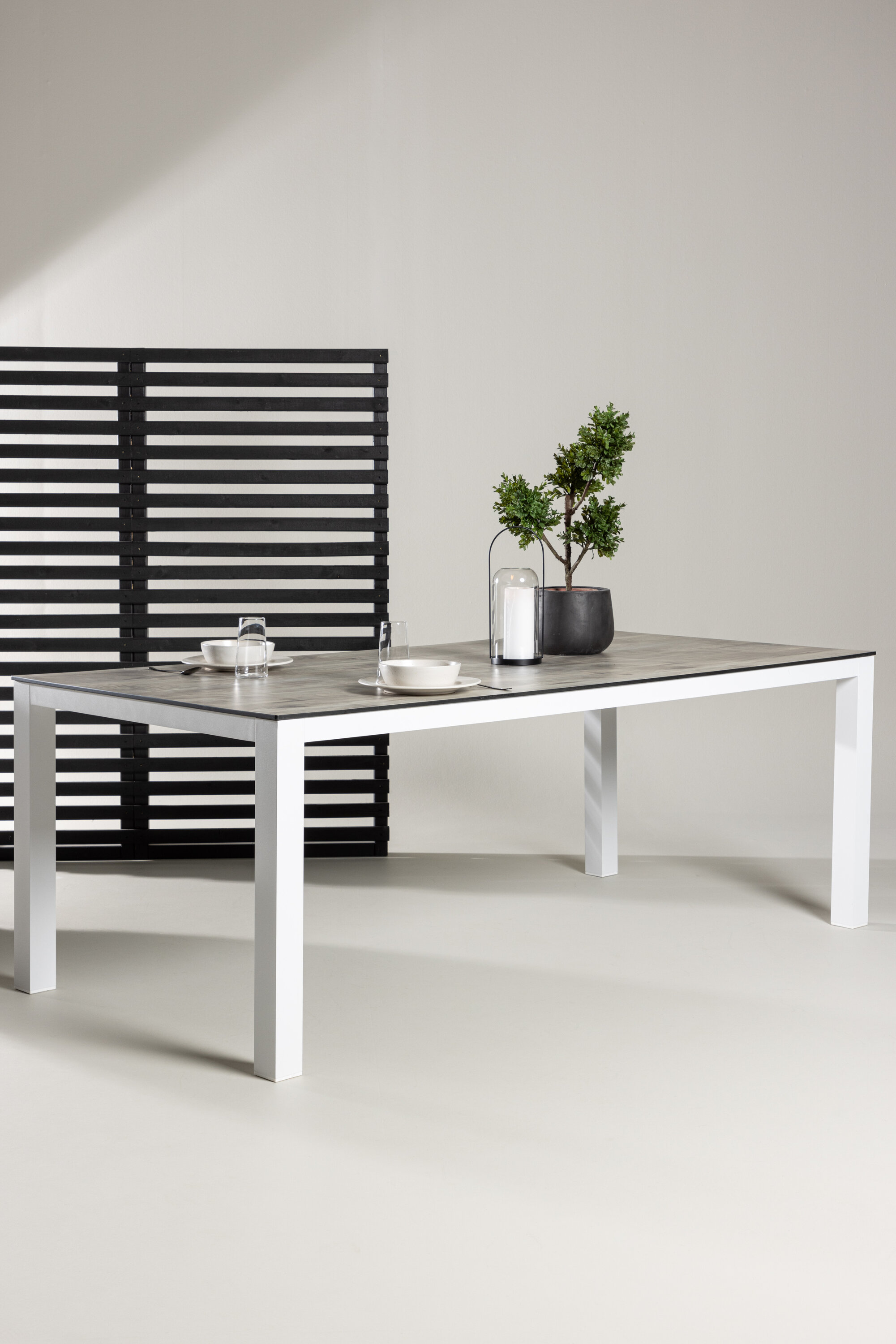 deLOHN Llama Téglalap alakú étkezőasztal