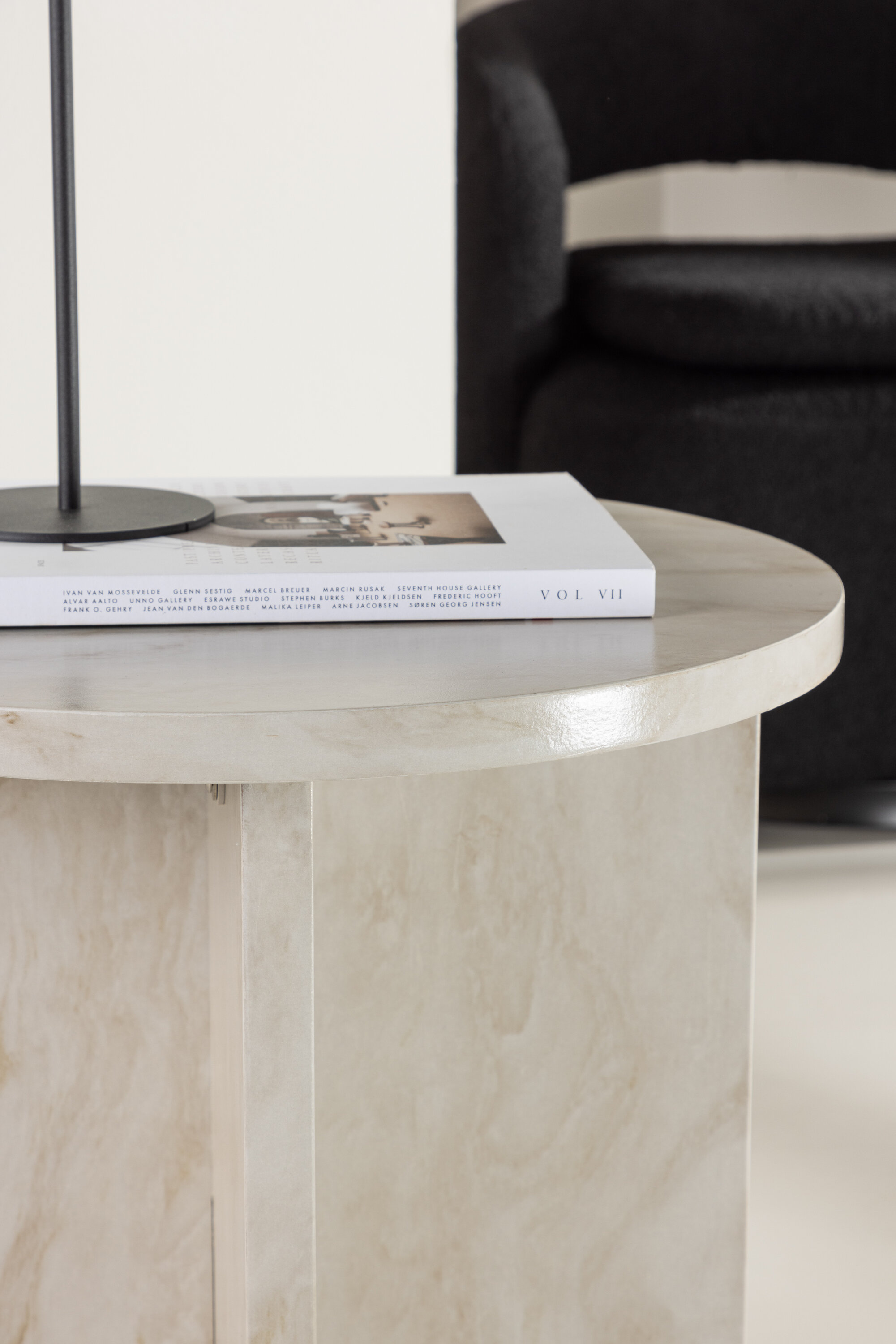 deLOHN Ålesund Kisasztal deLOHN Ålesund Kisasztal