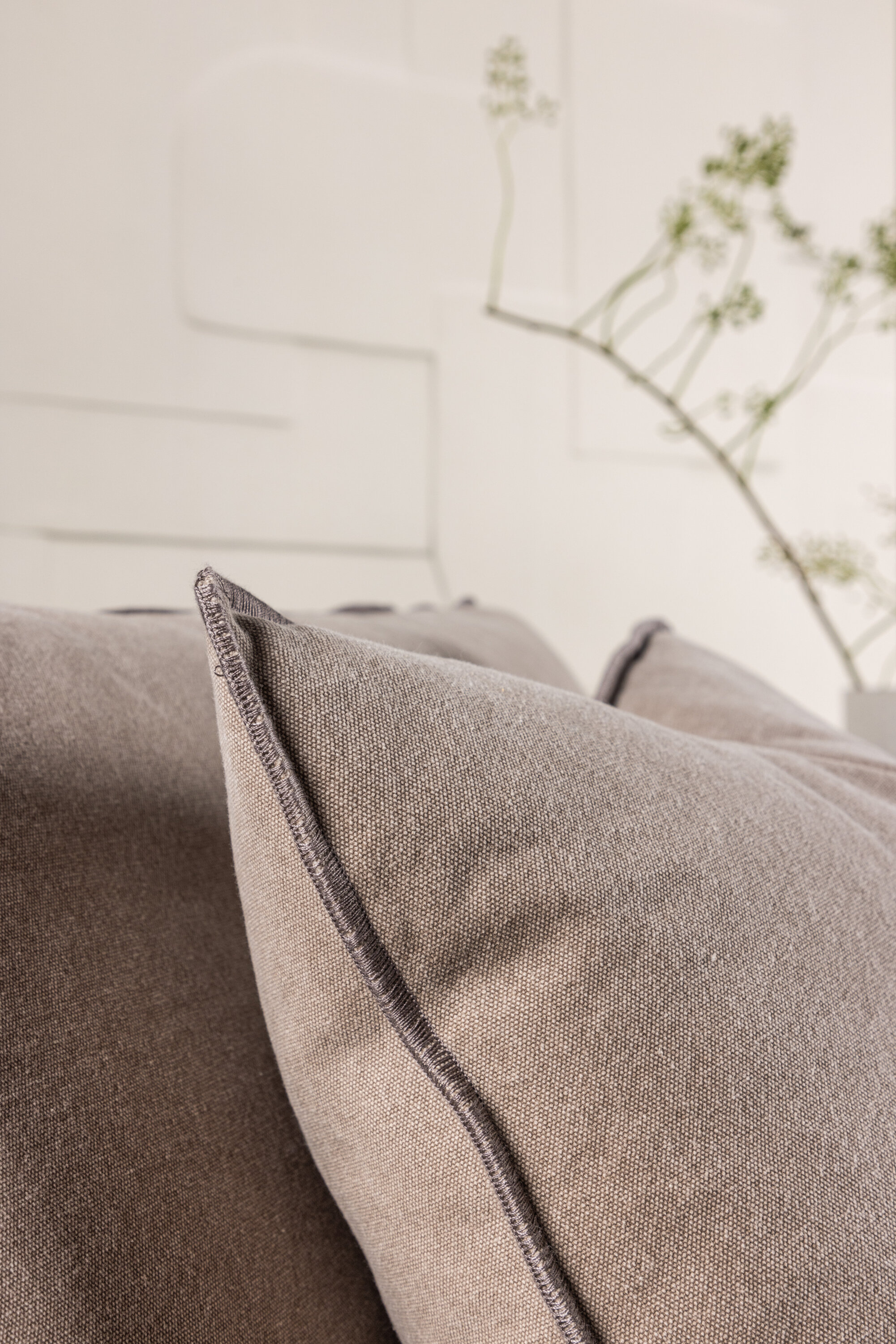 deLOHN Malö Nyugágy szék