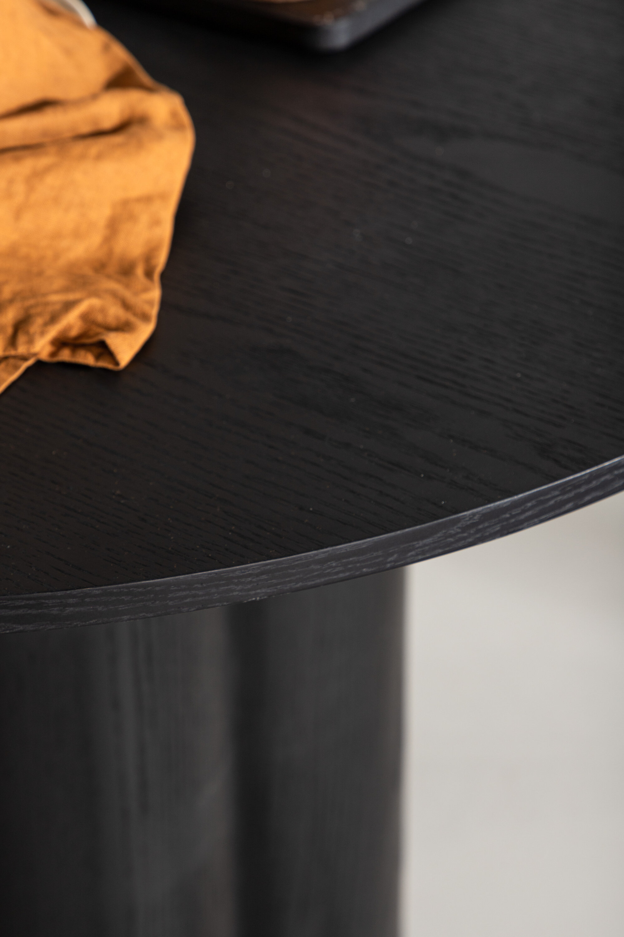 deLOHN Olivia Kerek étkezőasztal